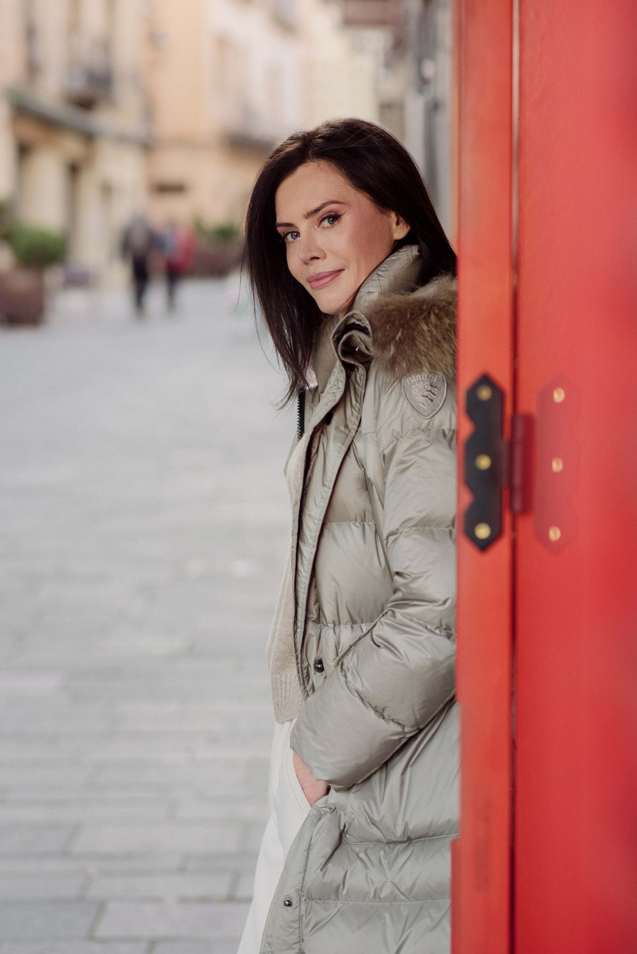 Mother and daughter. Www.iastakhova.com