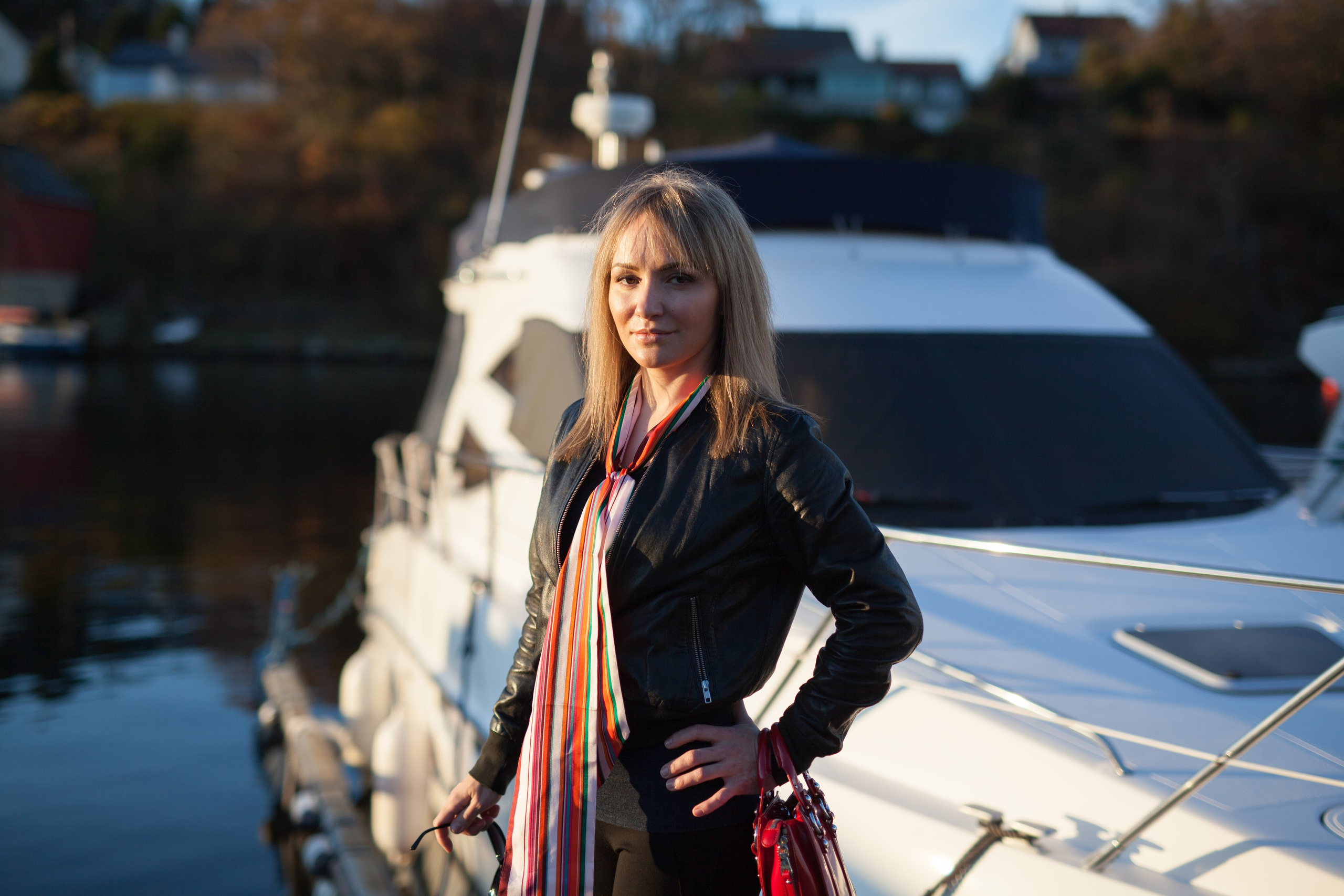 Autumn pears. Family and real state photographer in Haugesund Dina Vikra