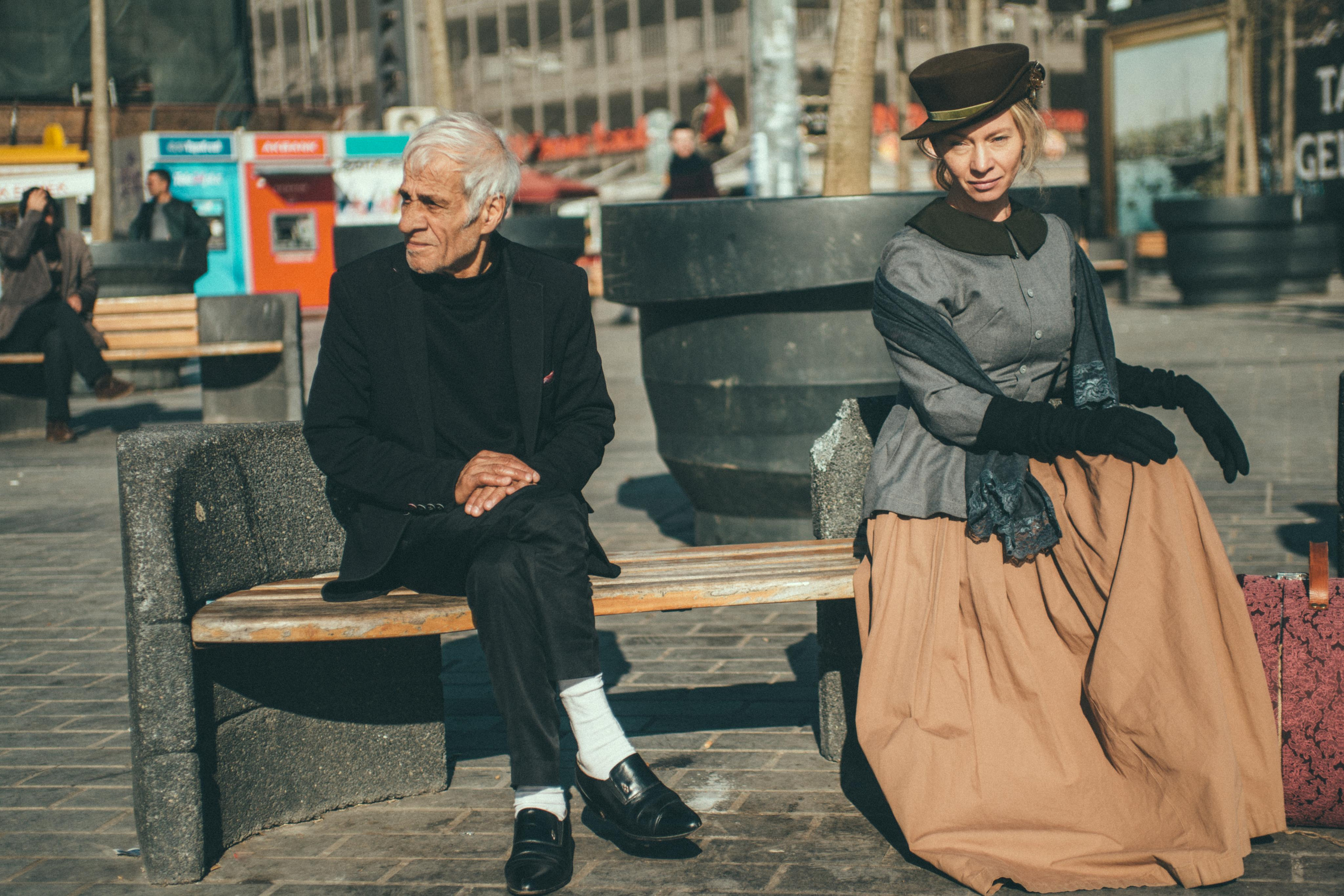 Творческий проект в Стамбуле: «Русские эмигранты. Связь времён». Лайфстайл фотограф в Стамбуле Анатолий. Фотосессии на крышах с чайками