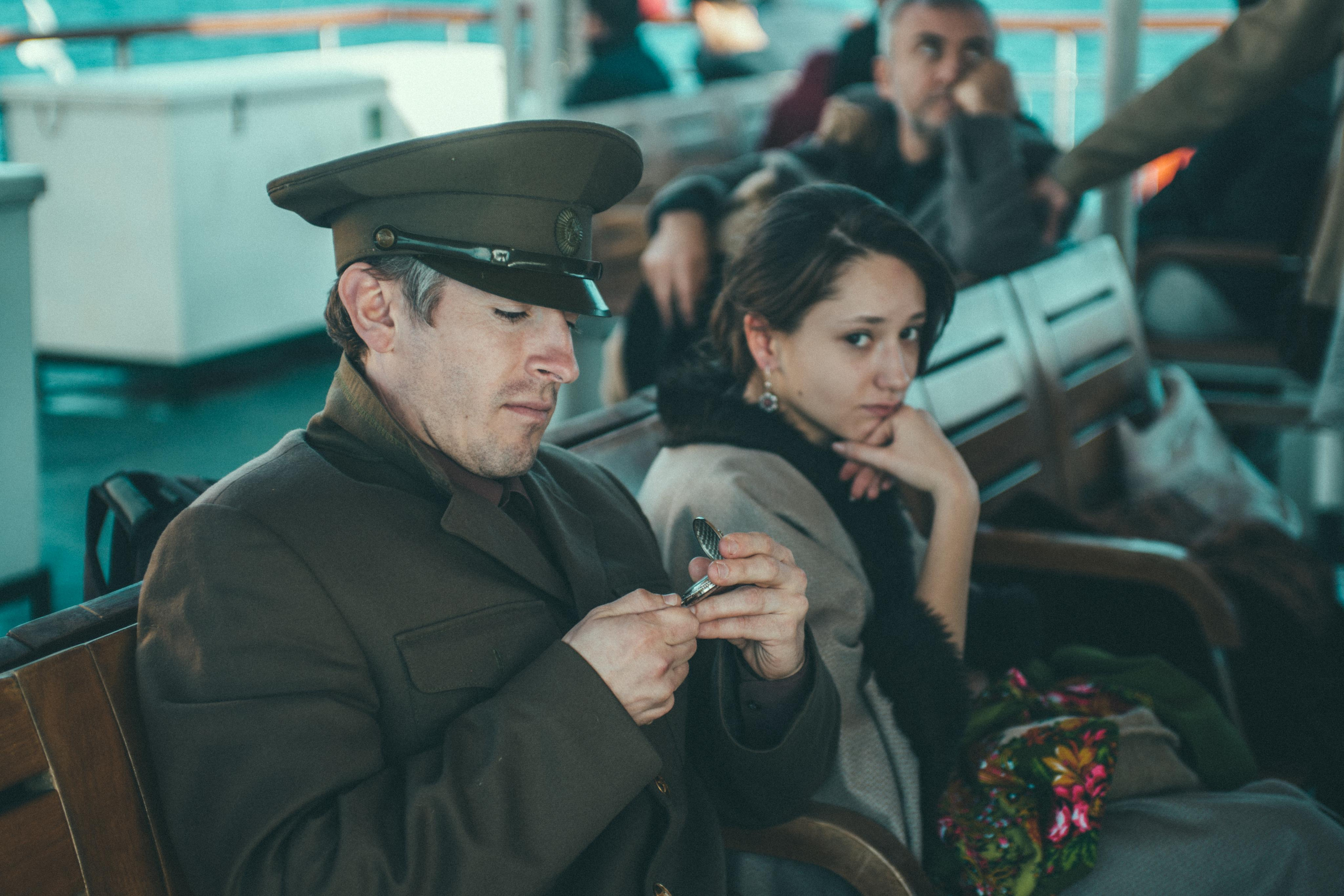 Творческий проект в Стамбуле: «Русские эмигранты. Связь времён». Лайфстайл фотограф в Стамбуле Анатолий. Фотосессии на крышах с чайками