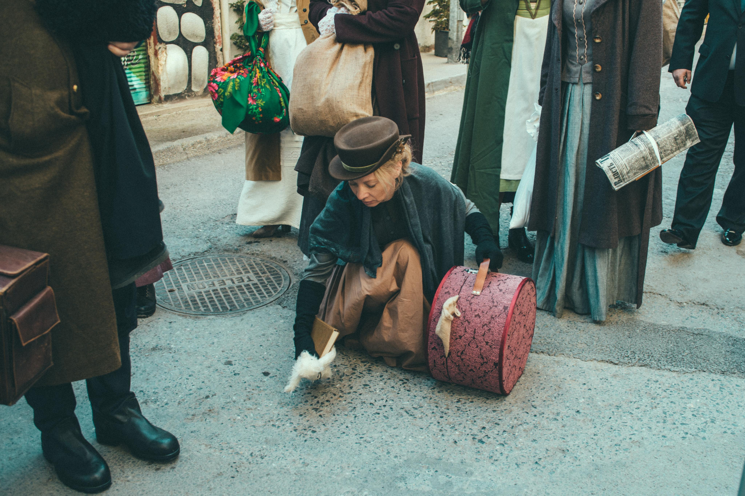 Творческий проект в Стамбуле: «Русские эмигранты. Связь времён». Лайфстайл фотограф в Стамбуле Анатолий. Фотосессии на крышах с чайками