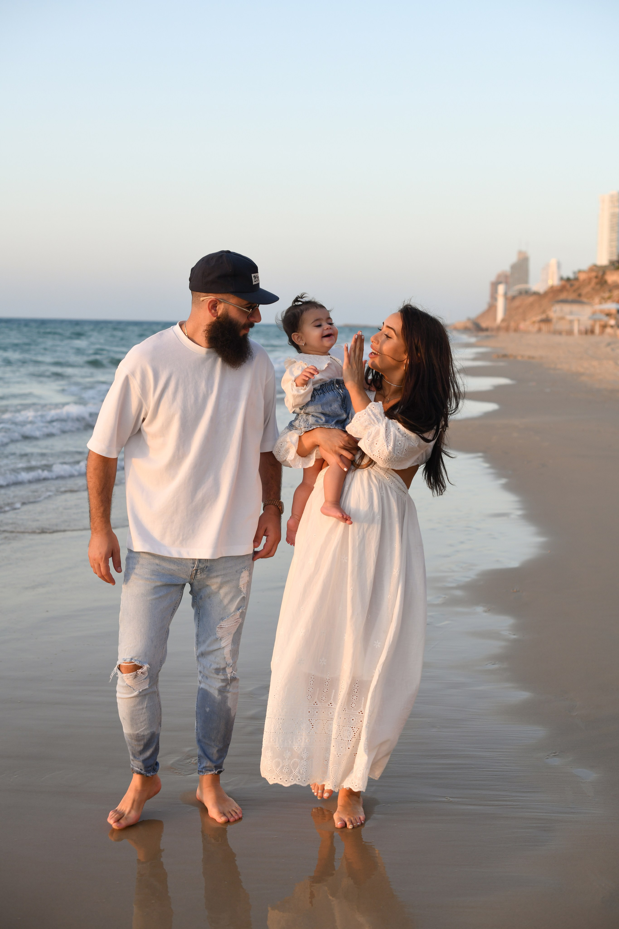 Nofar's family. צלמת ולדה