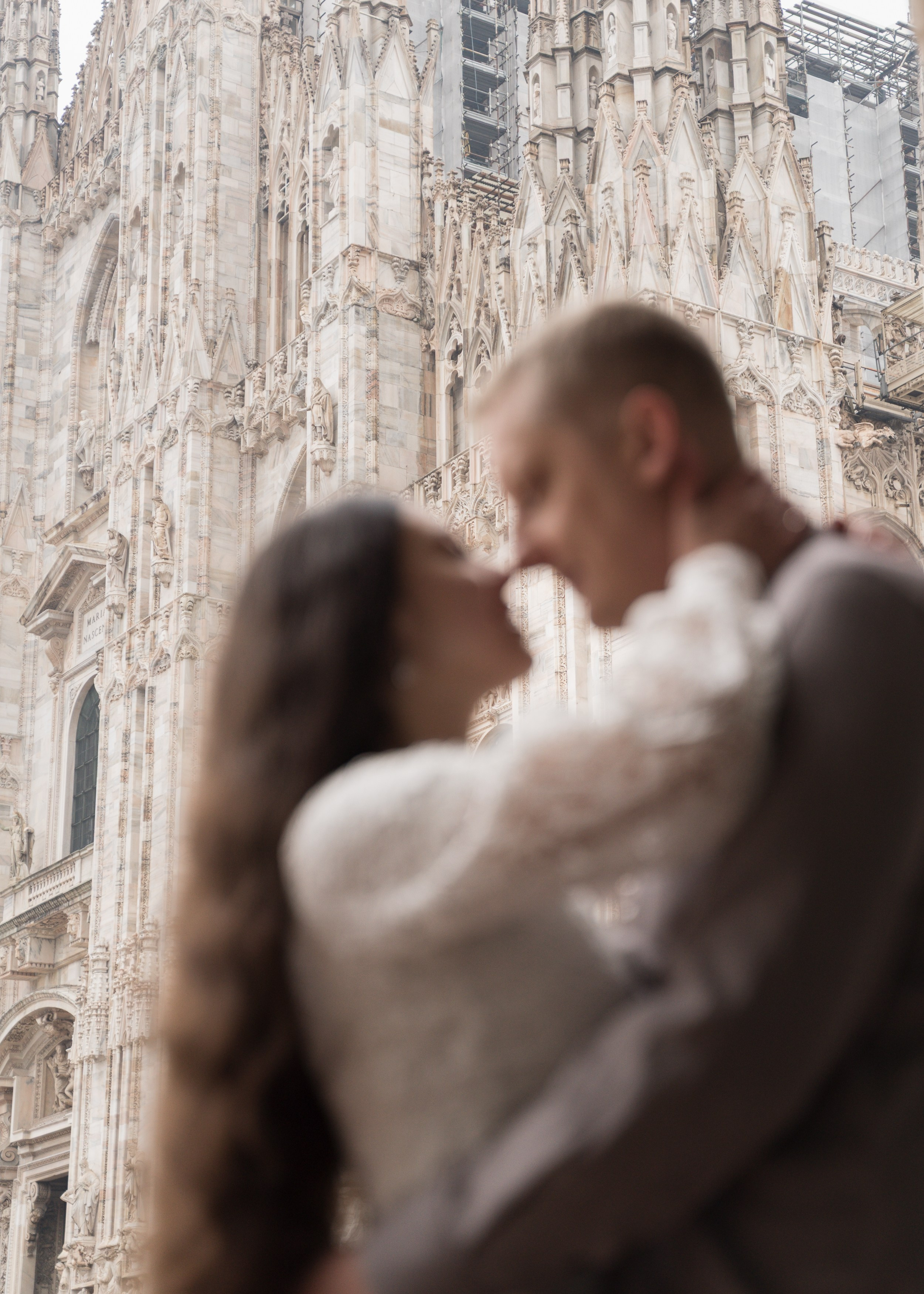 Wedding photosession in Milan. Proposal Photographer in Lake Como