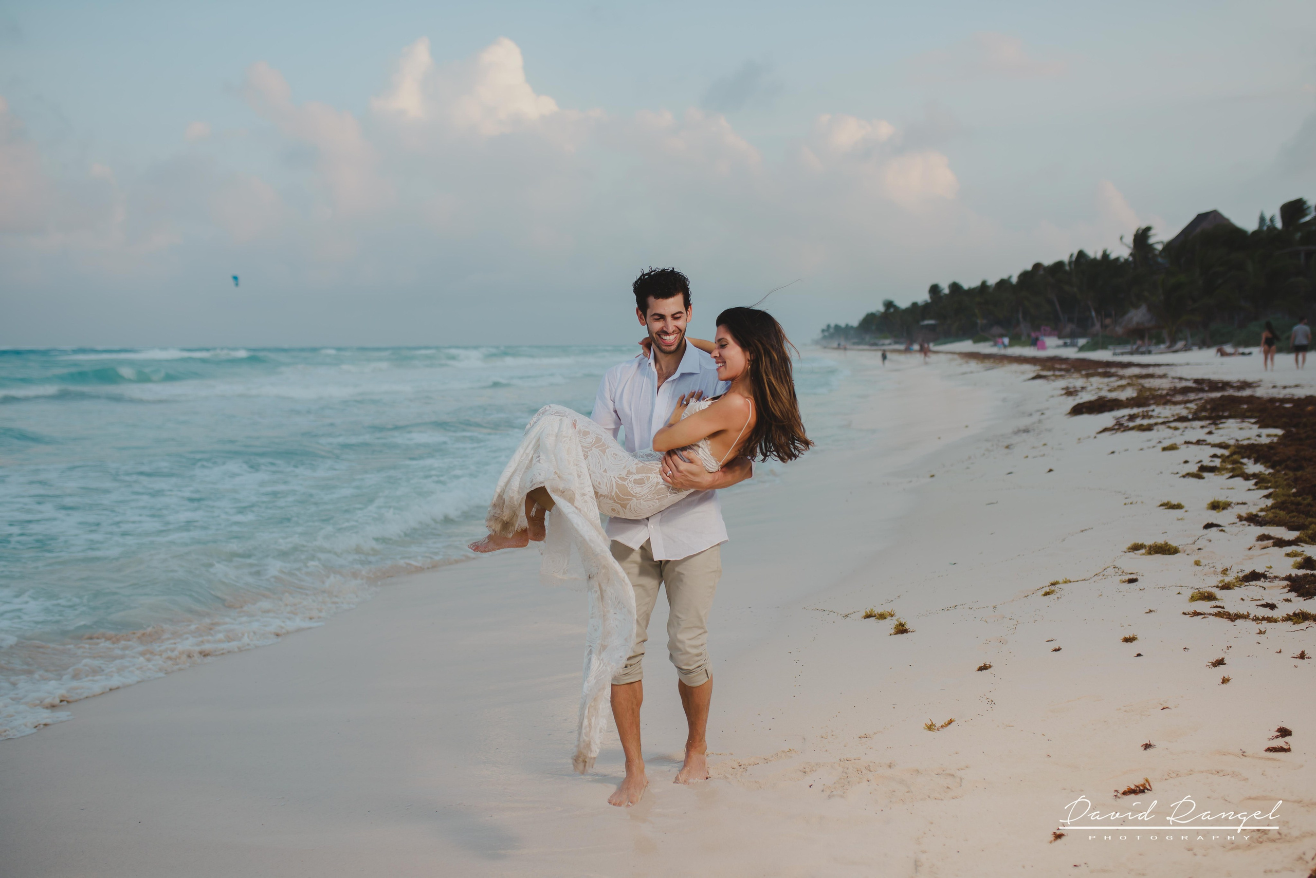 Classic Weddings. Destination wedding photographer based in Cancun and Riviera Maya with service worldwide