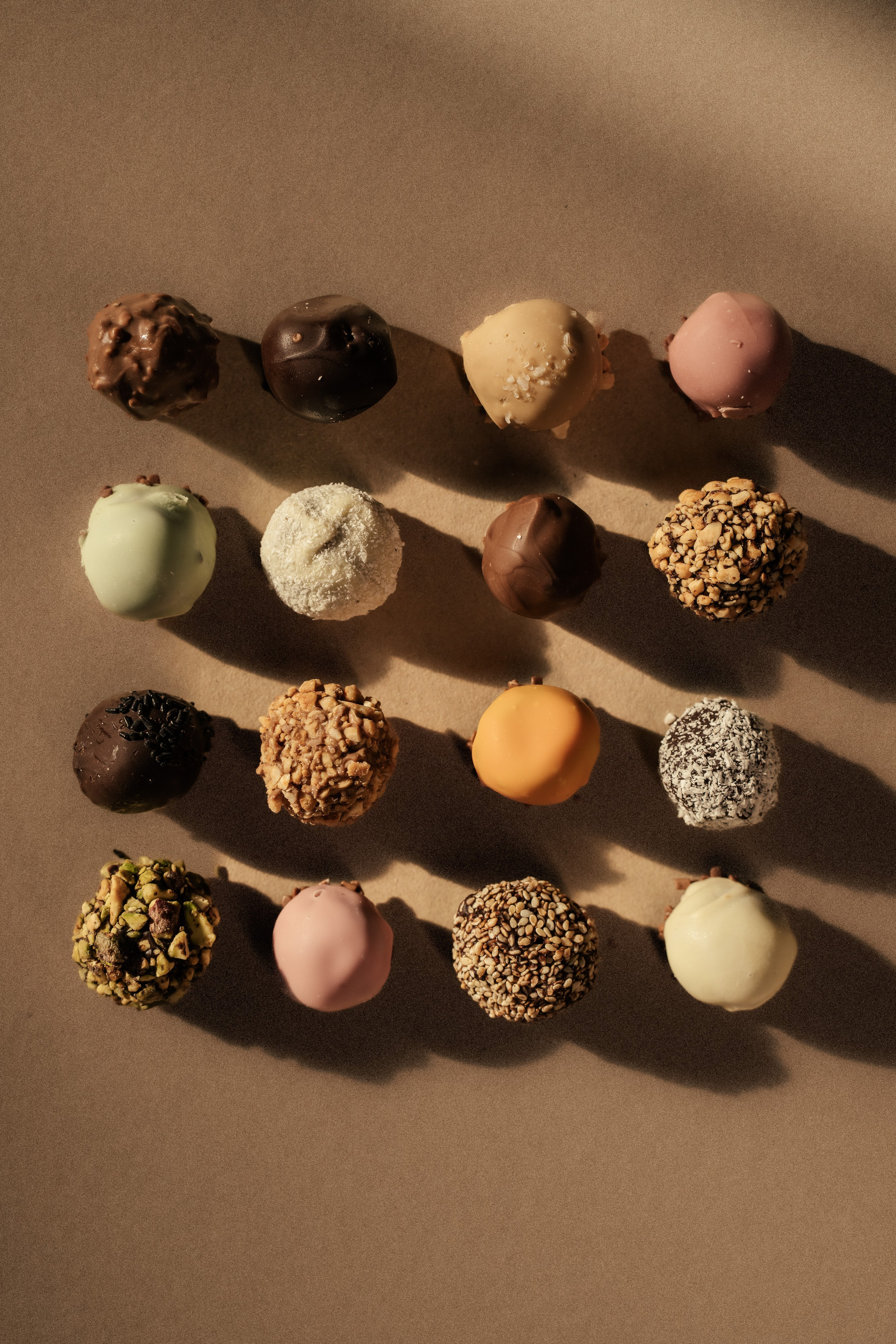 ΧΑΛΒΑΔΟΜΠΟΥΚΙΕΣ. Χαλβάς Ελευθερίου