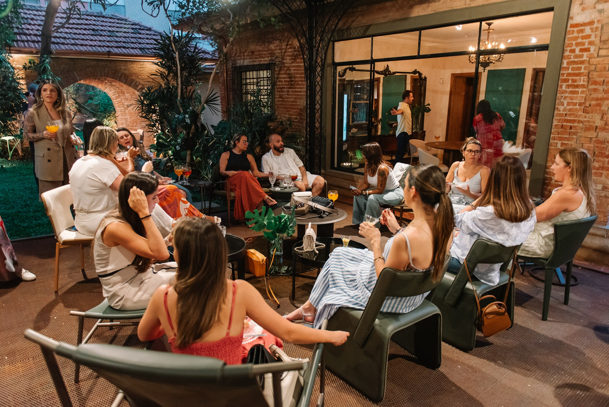 Visita — Casarão Doimo. 78 Imagens