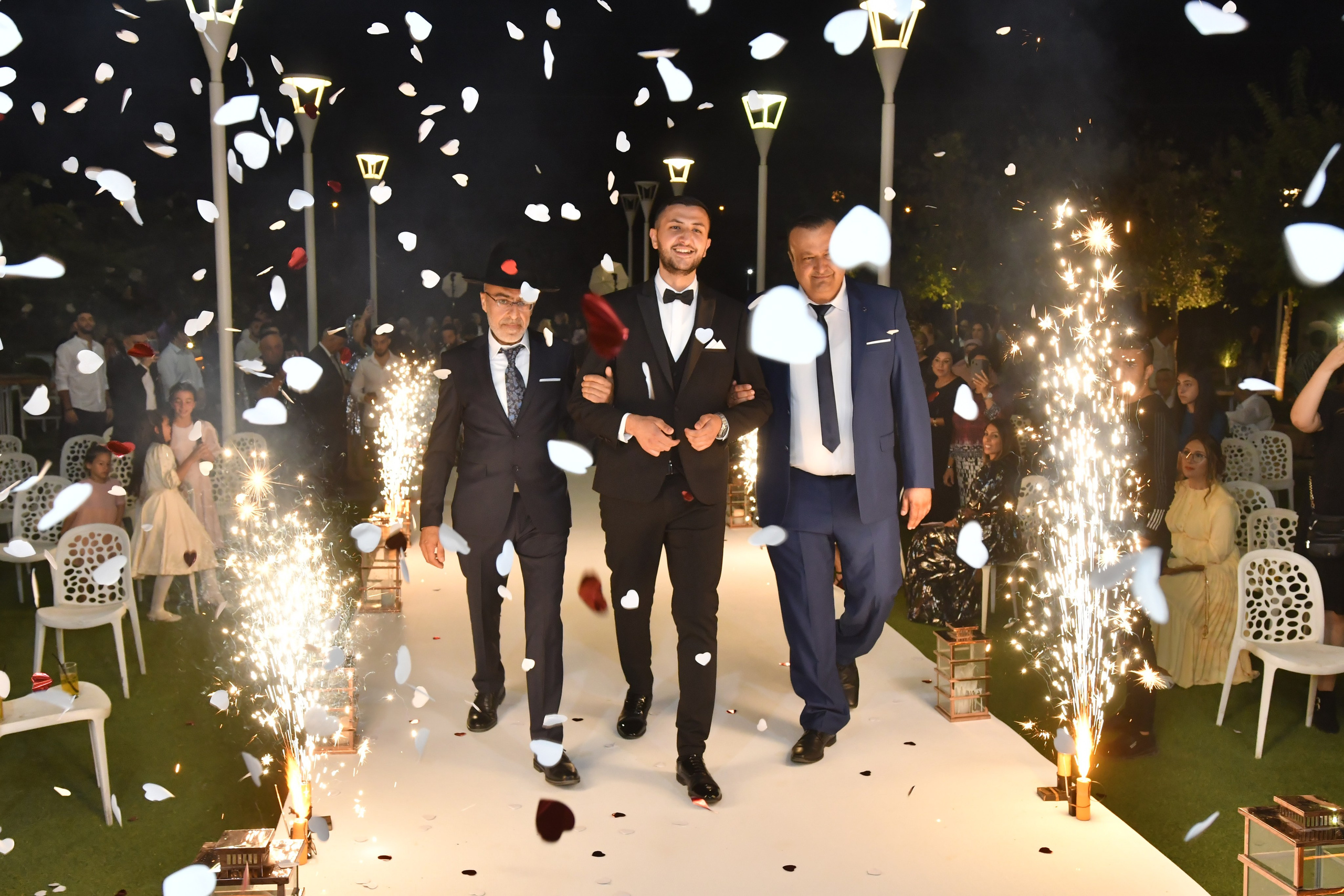 Efrat & Yosef. Wedding and events photographers Studio Shalom