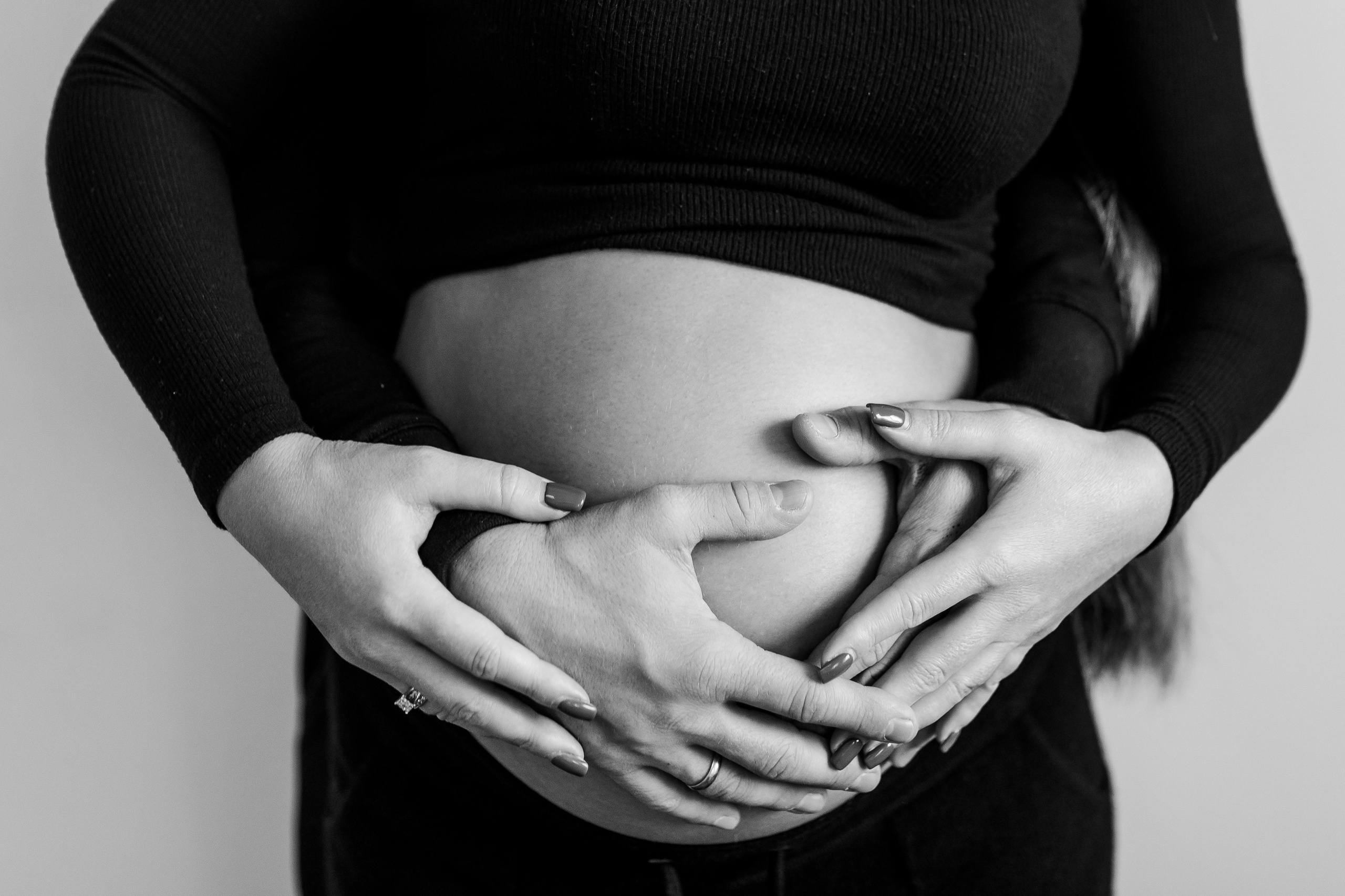 Maternity. Family and kids photographer Anastasiya Hanush in Massachusetts