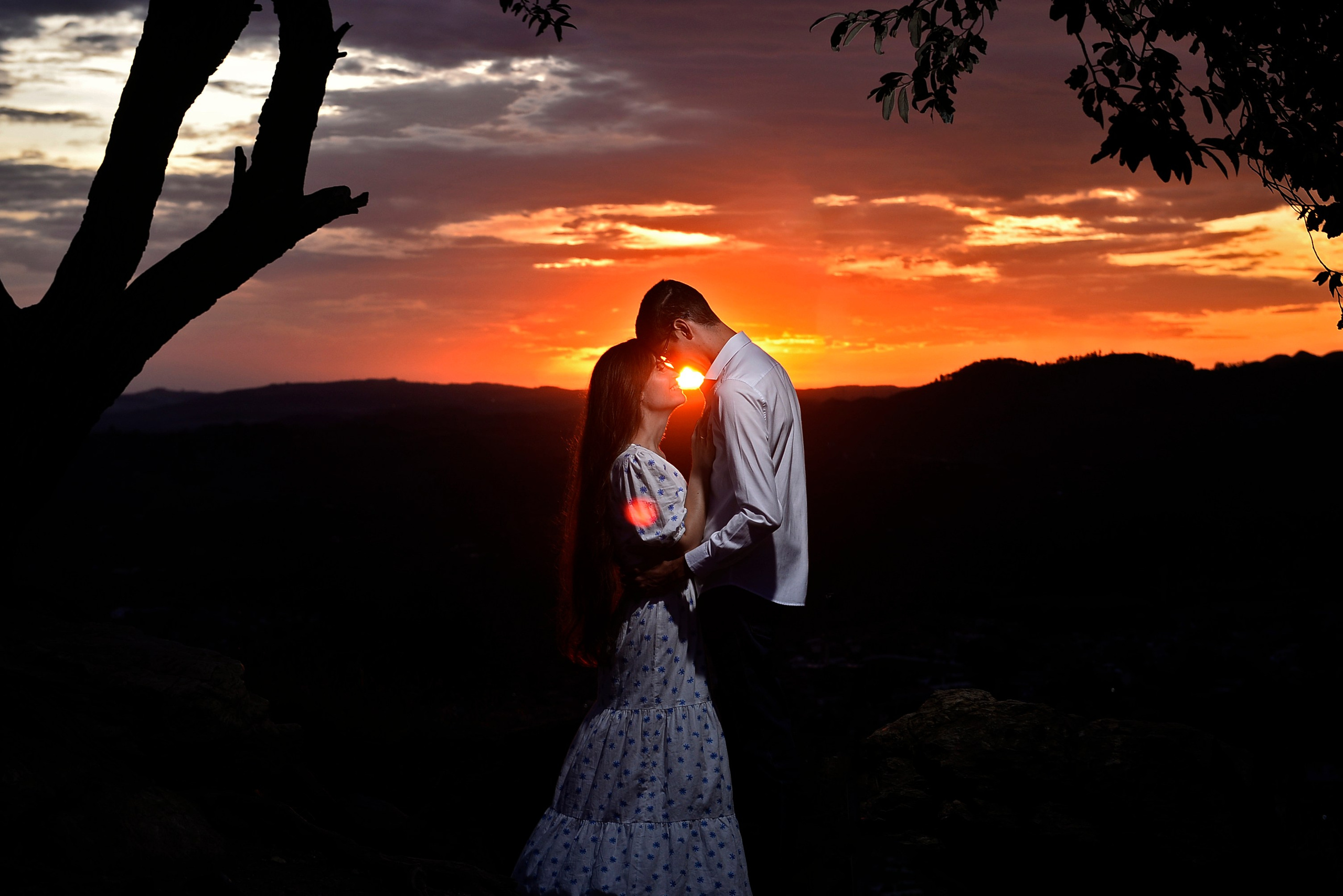Isabela & Matheus — Morro do Capuava, Pirapora do Bom Jesus. Produtora Bride
