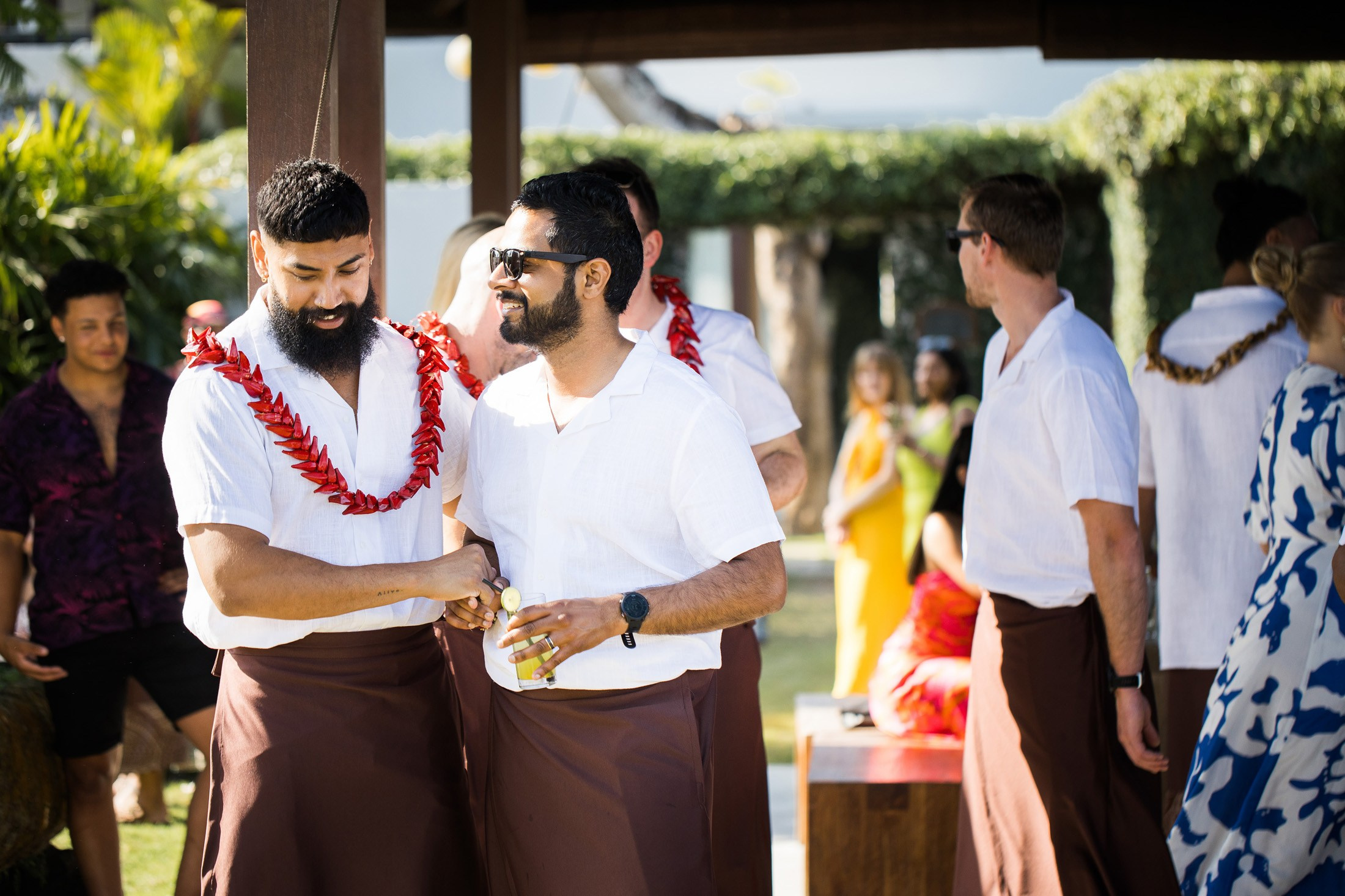 Big funny wedding with guests in paradise Bali island. Get.it.feel — Aesthetic Photography and Videography