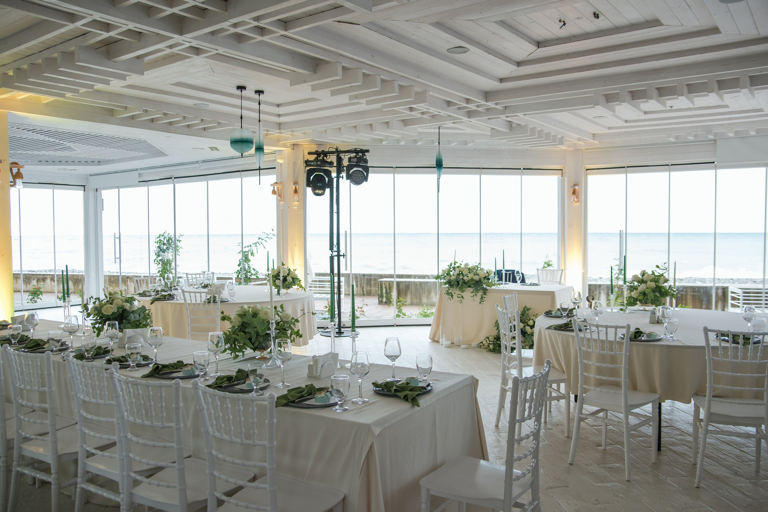 Wedding at Dreamland Oasis Hotel in Batumi. Свадебные фотографы в Грузии, Армении. Макс Коваленко и Лара Татосян. Свадебный видеограф