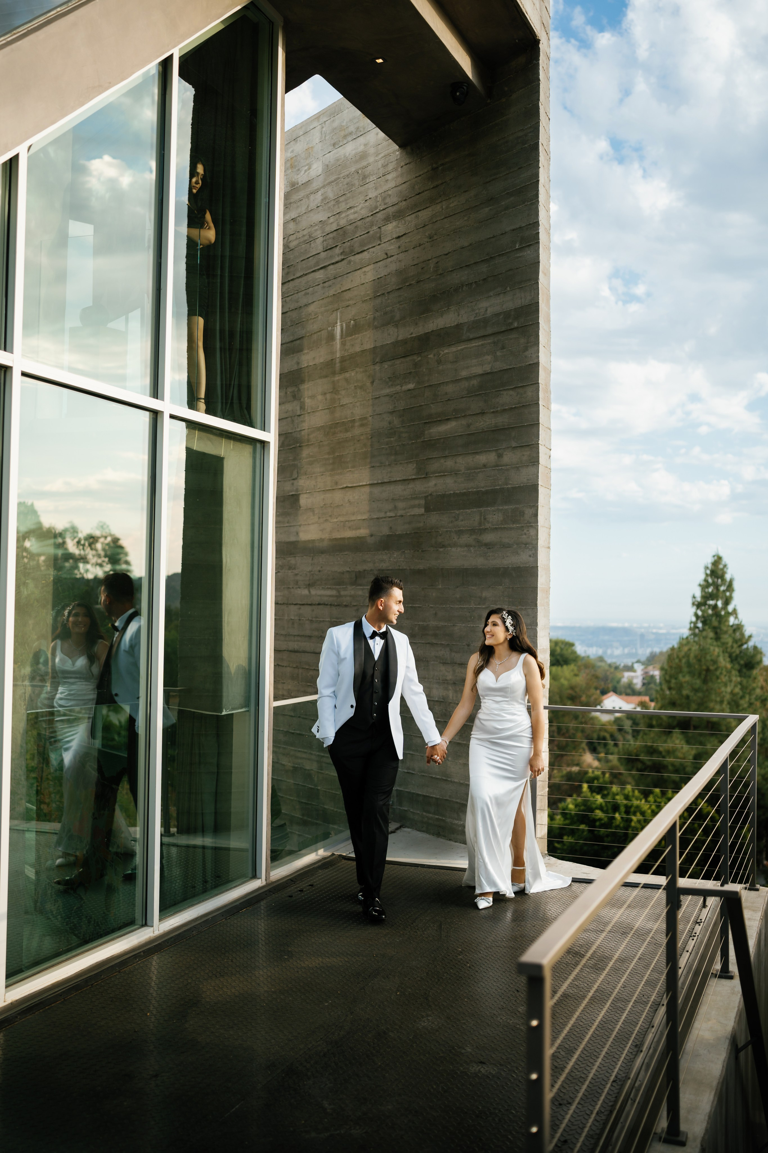 Wedding at the Hollywood Sign Venue, Los Angeles, California. Wedding Photography & Videography Team in California, Los Angeles, San Francisco, San Diego and Travel
