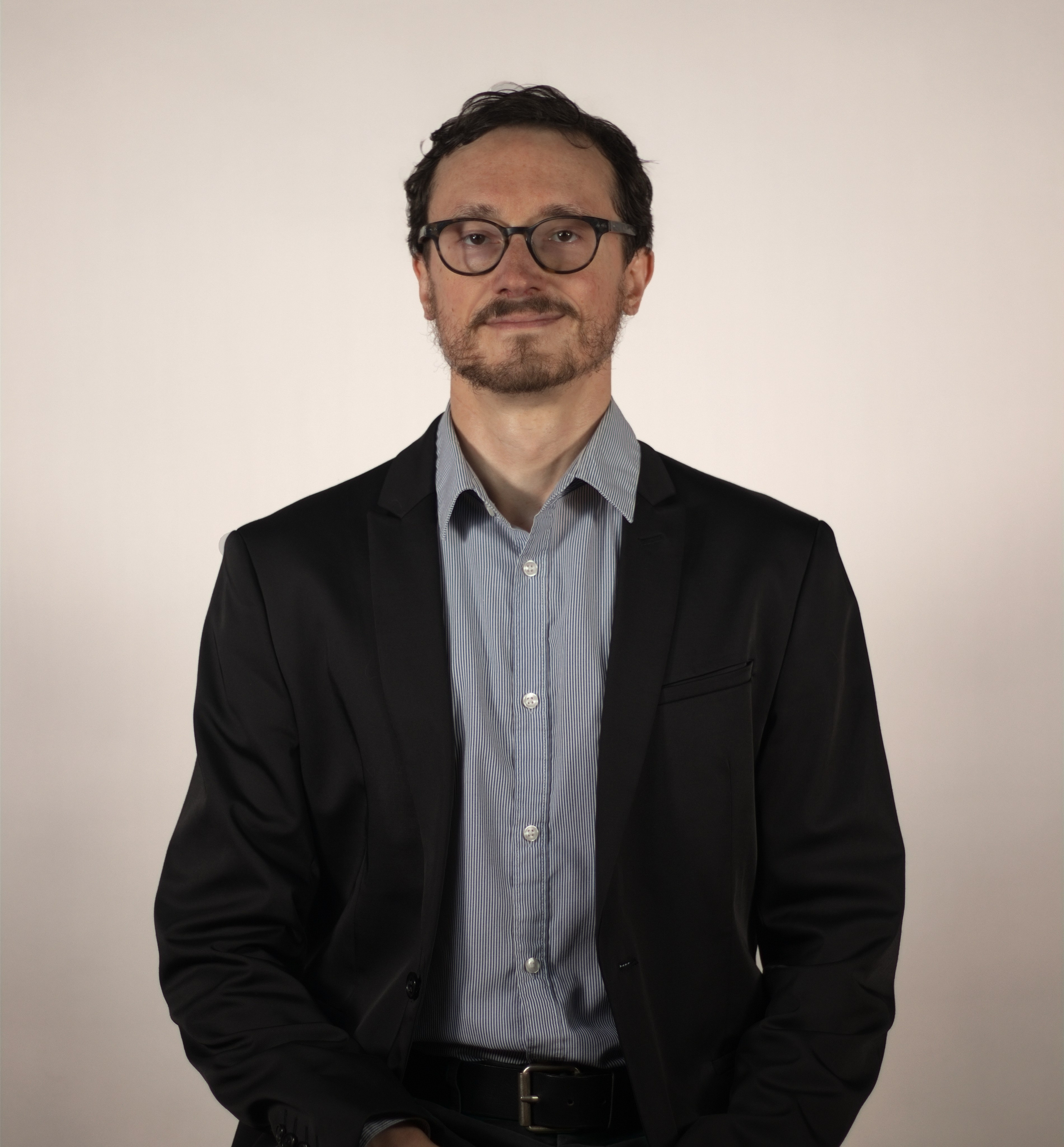 Joe Landis — Headshots — 7/1/2026. Charitable Visuals