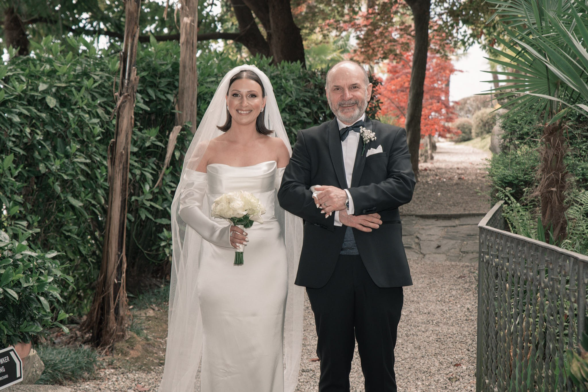 Roxie & Richard Wedding. Fotografo matrimonio Lago di Como Ferrari Media Production