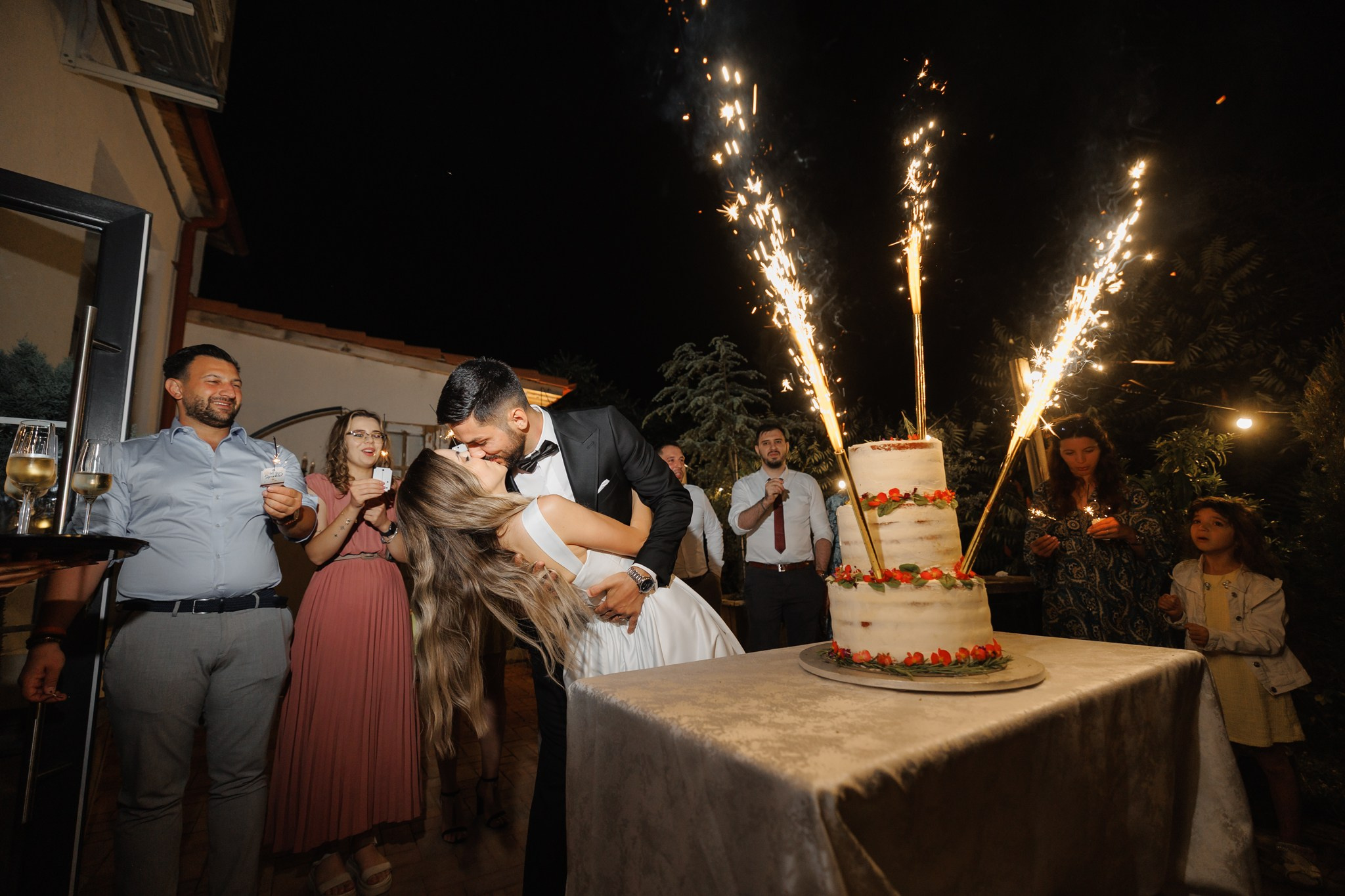 Mihaela si Nicolae - Nunta in locatie in aer liber la Nouvelle Events. Fotograf nunta Bucuresti - Manu Ivanciu | Fotograf botez