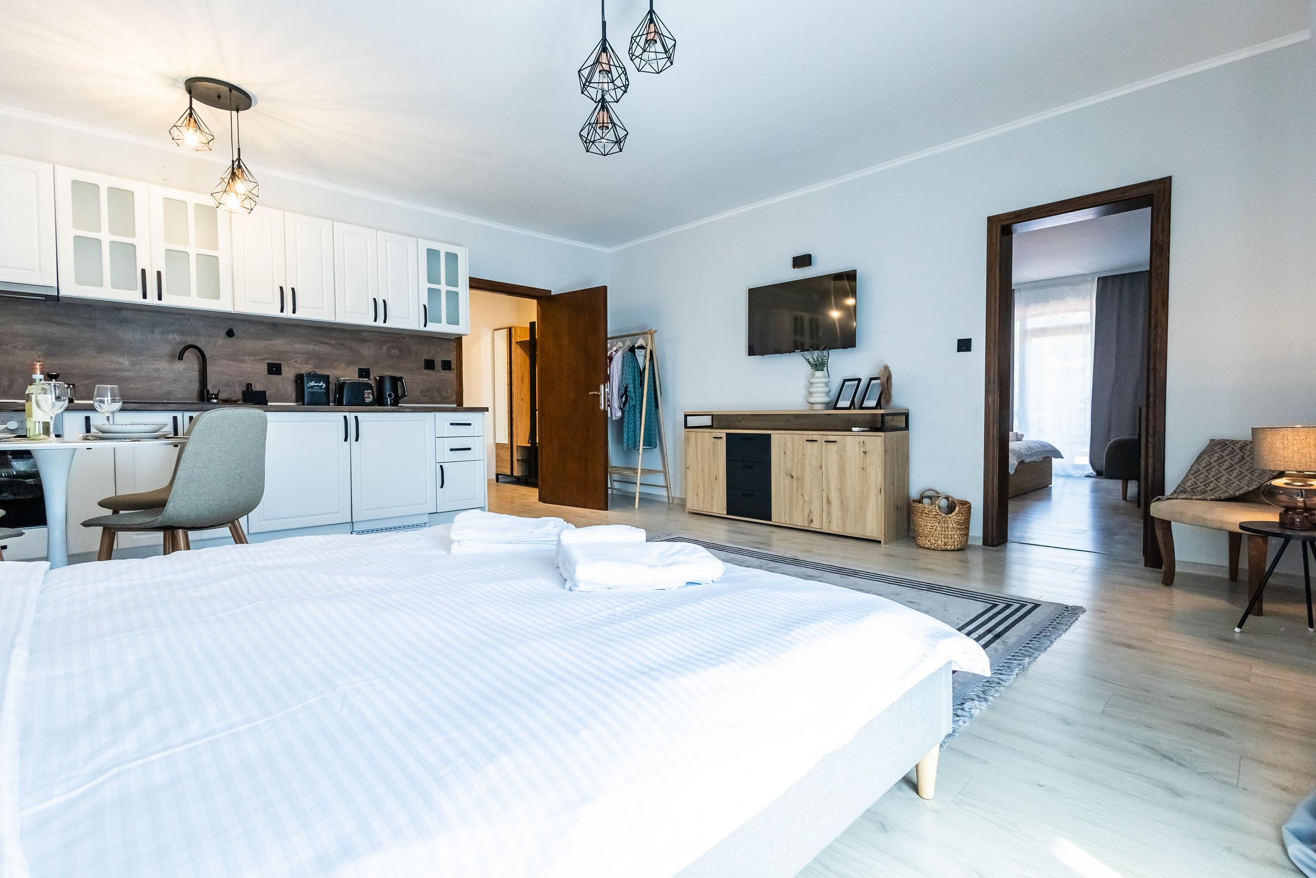 Хотел. Фотограф Ирина Йотова