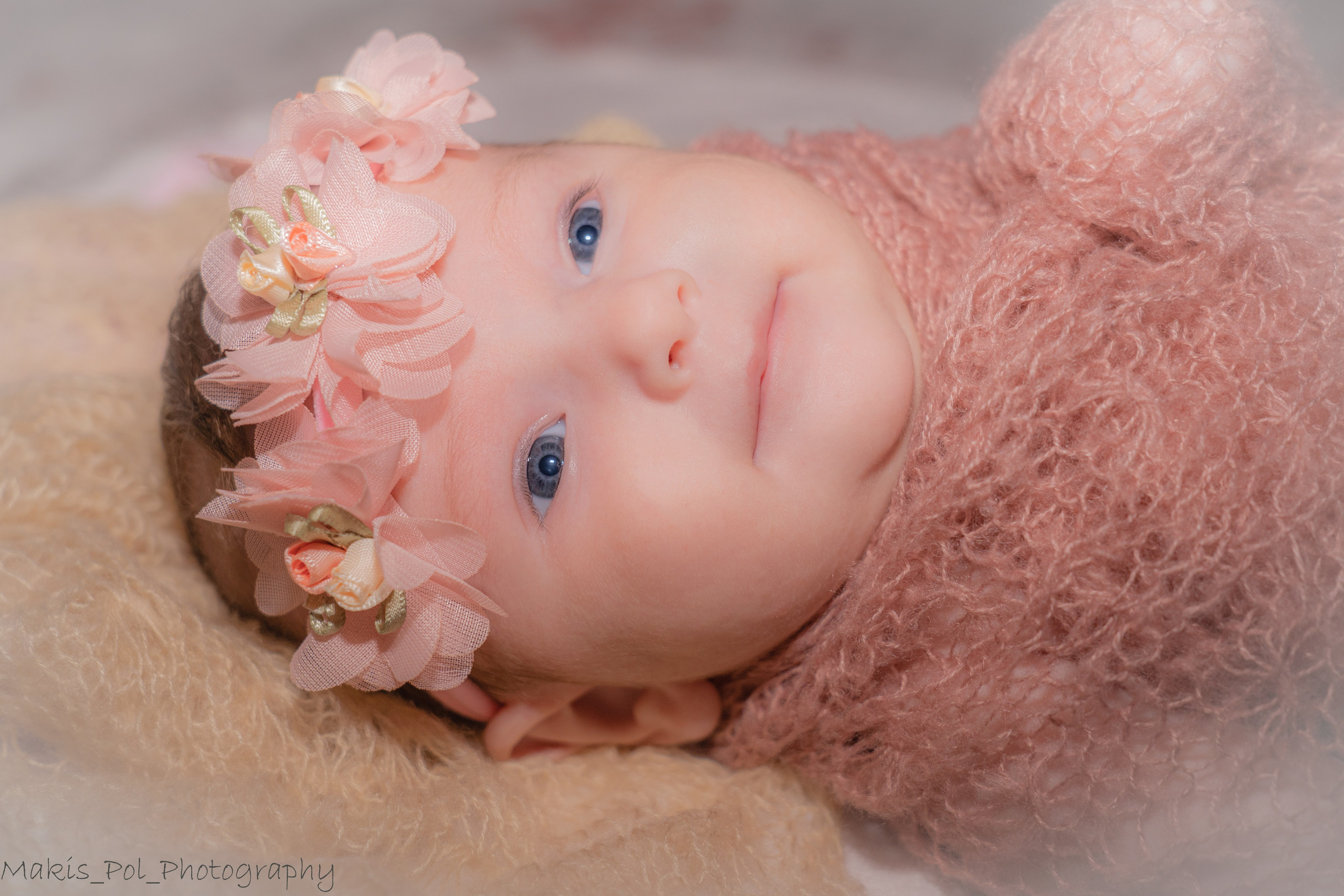 Παιδιά & Νεογέννητα. Φωτογράφος γάμου και βάφτισης στην κύπρο