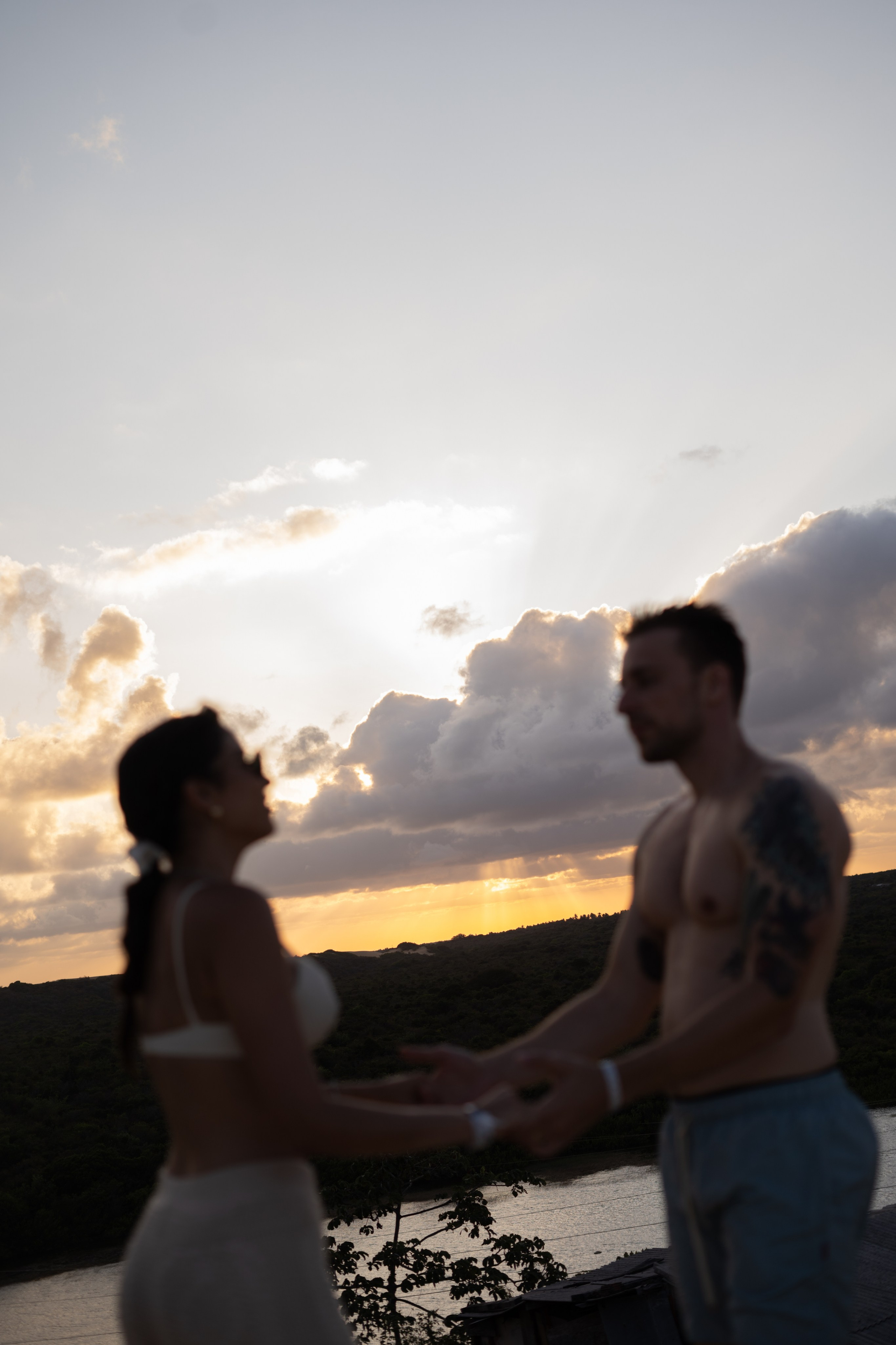 Larissa e João. Luz suave, direção leve e fotos que captam quem realmente você é