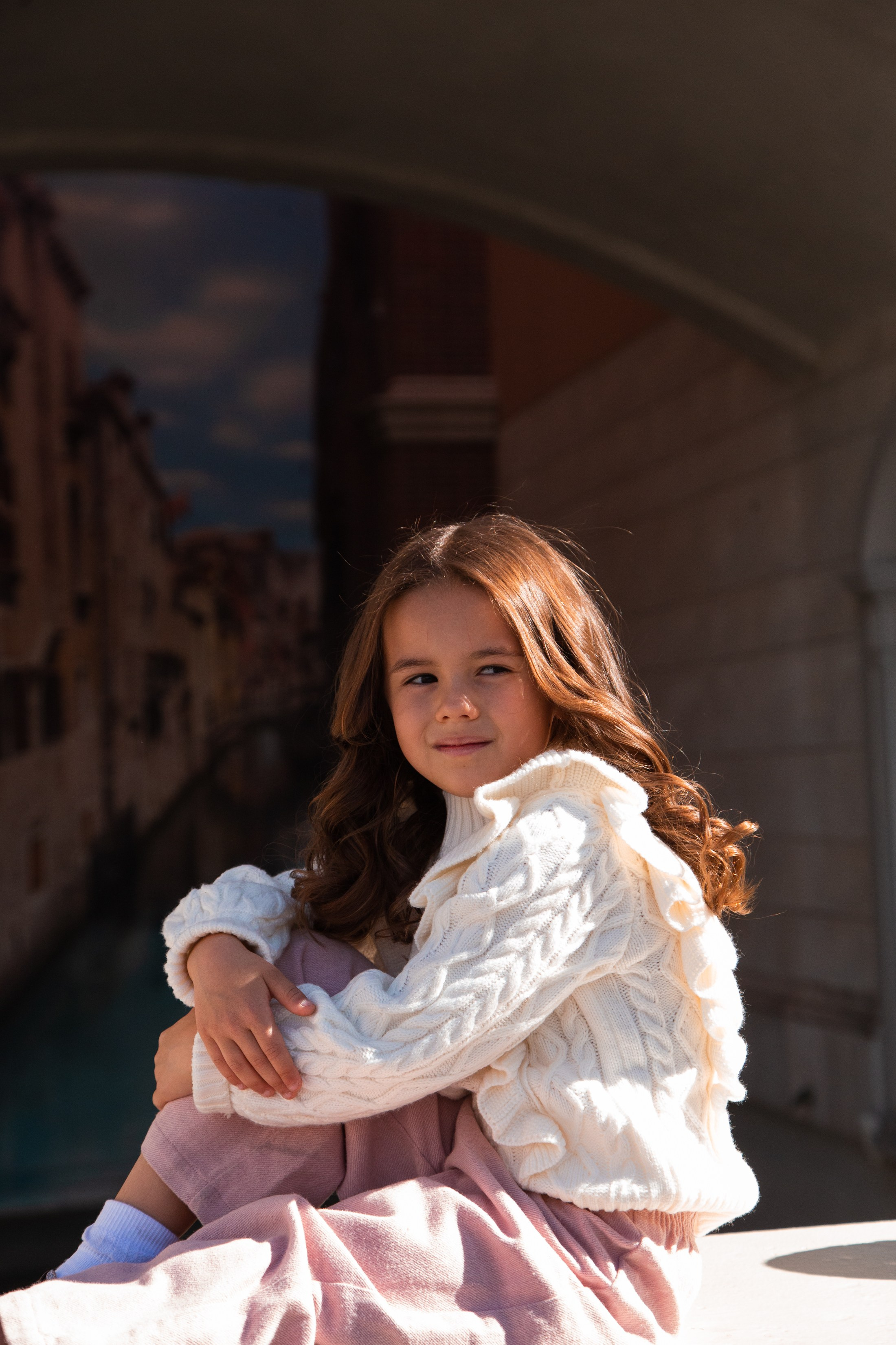 Julia & Kate. Wedding & elopement photographer Viktoriya Kravtsov. Las Vegas