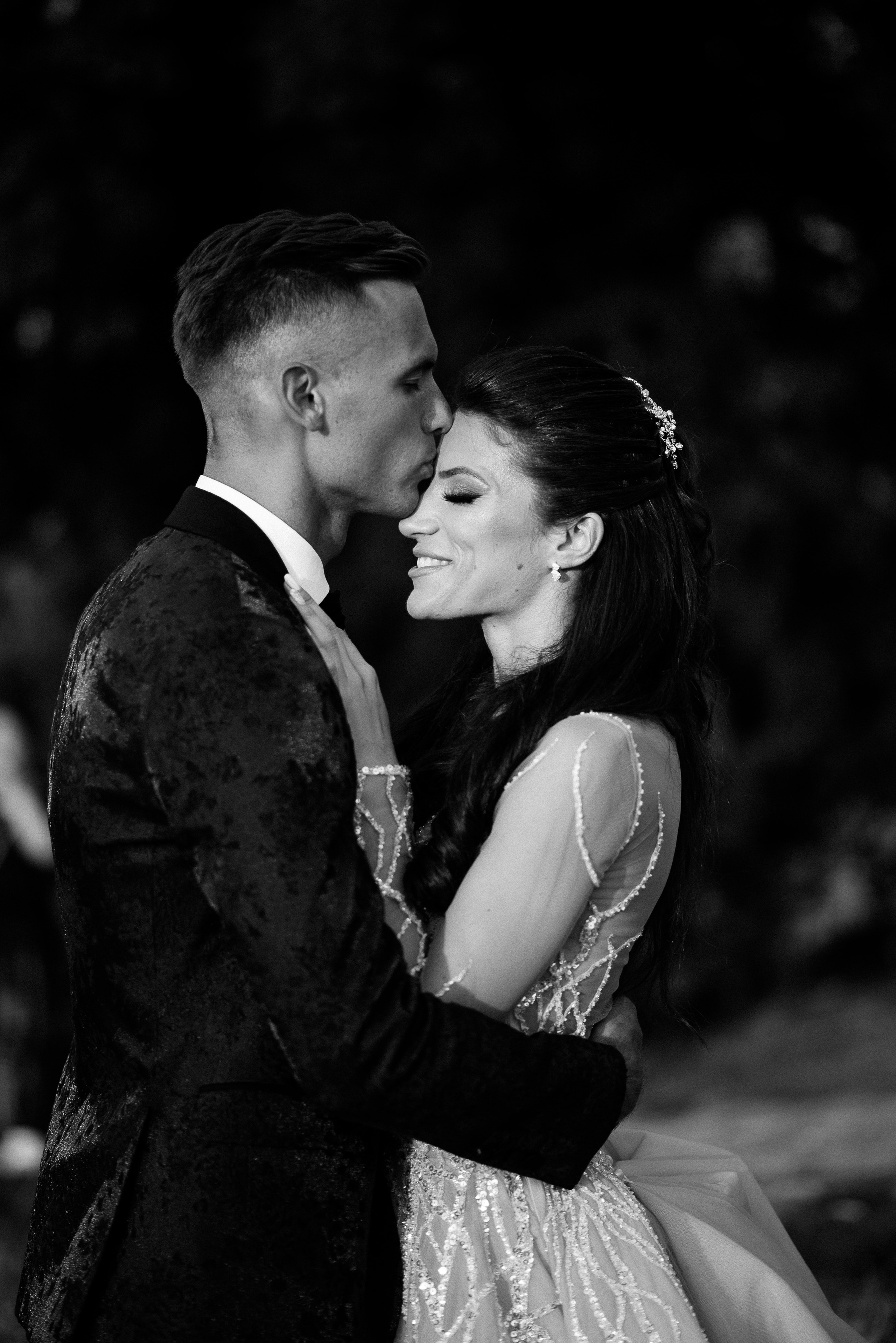 Tijana i Aleksandar. Wedding, family and destination photographer. Based in Serbia, available for the whole world