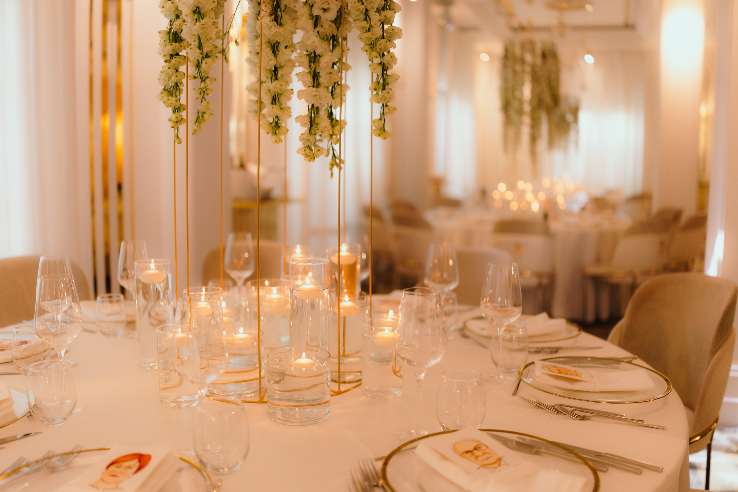 Interioare și Spații - Foto