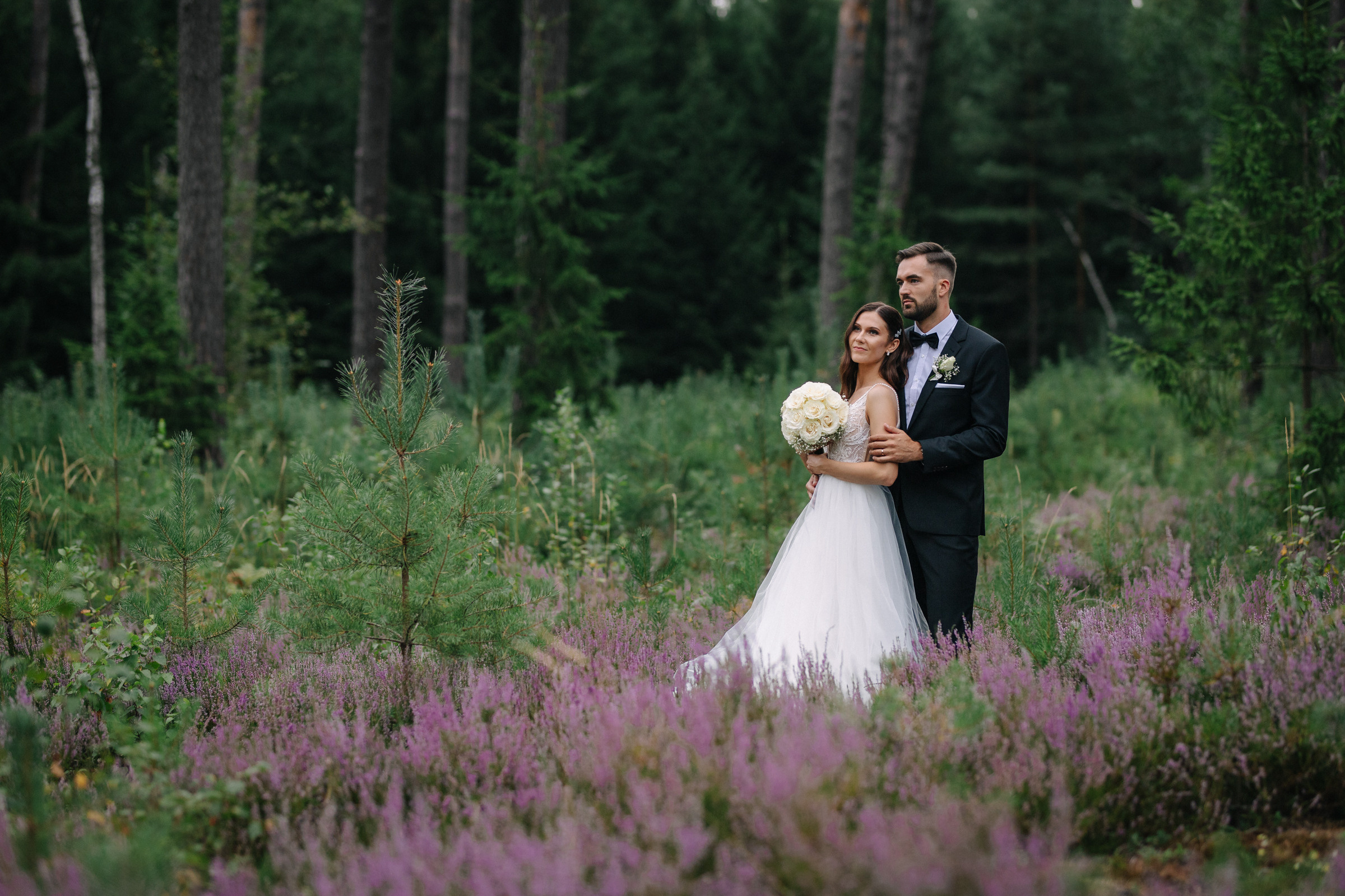 Vestuvinė fotosesija Paežerių dvare ir Kazlų Rūdos miškuose