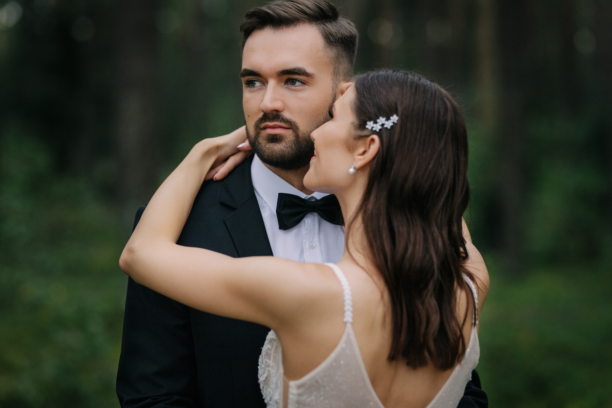 Vestuvinė fotosesija Paežerių dvare ir Kazlų Rūdos miškuose