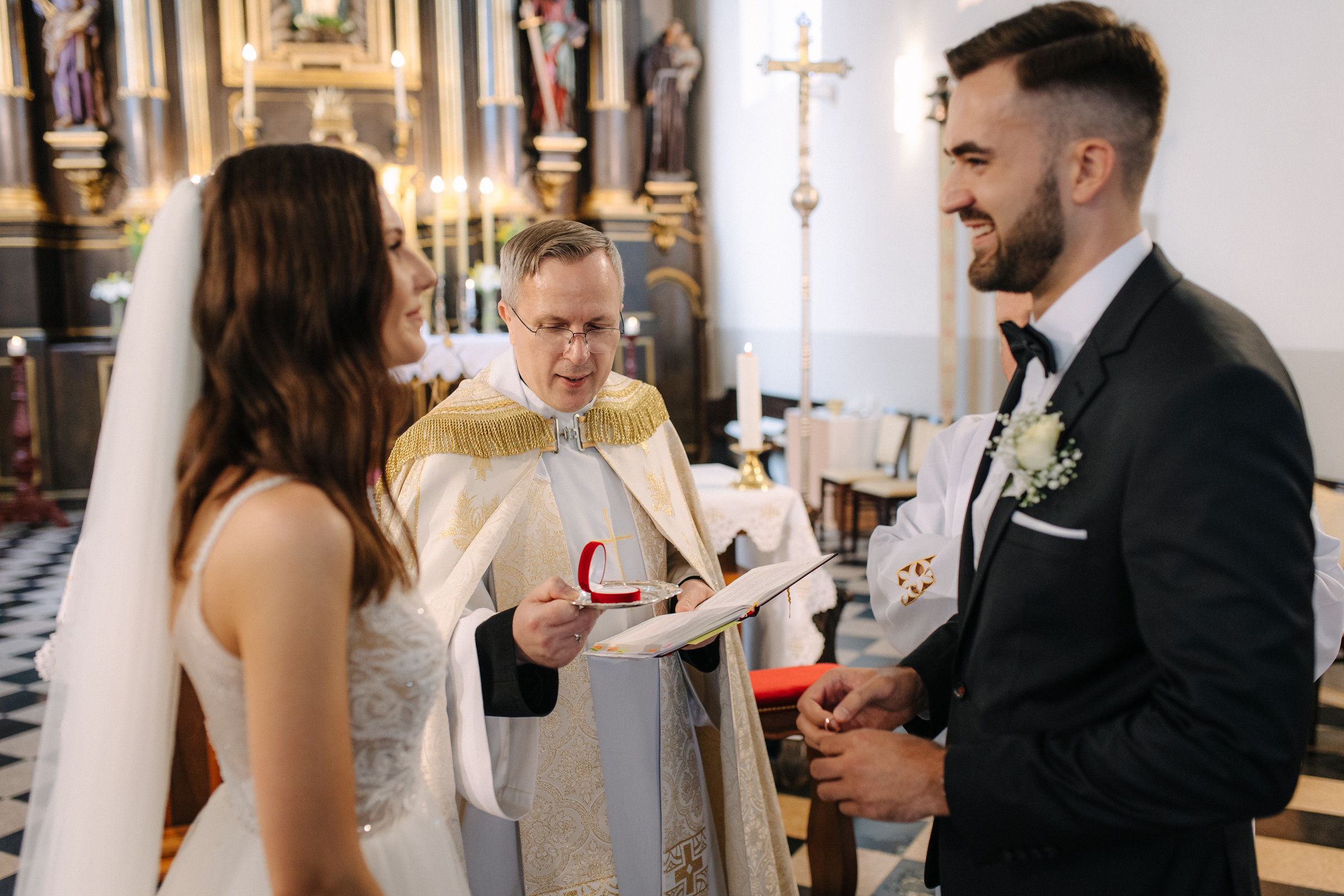 Vestuvinė fotosesija Paežerių dvare ir Kazlų Rūdos miškuose