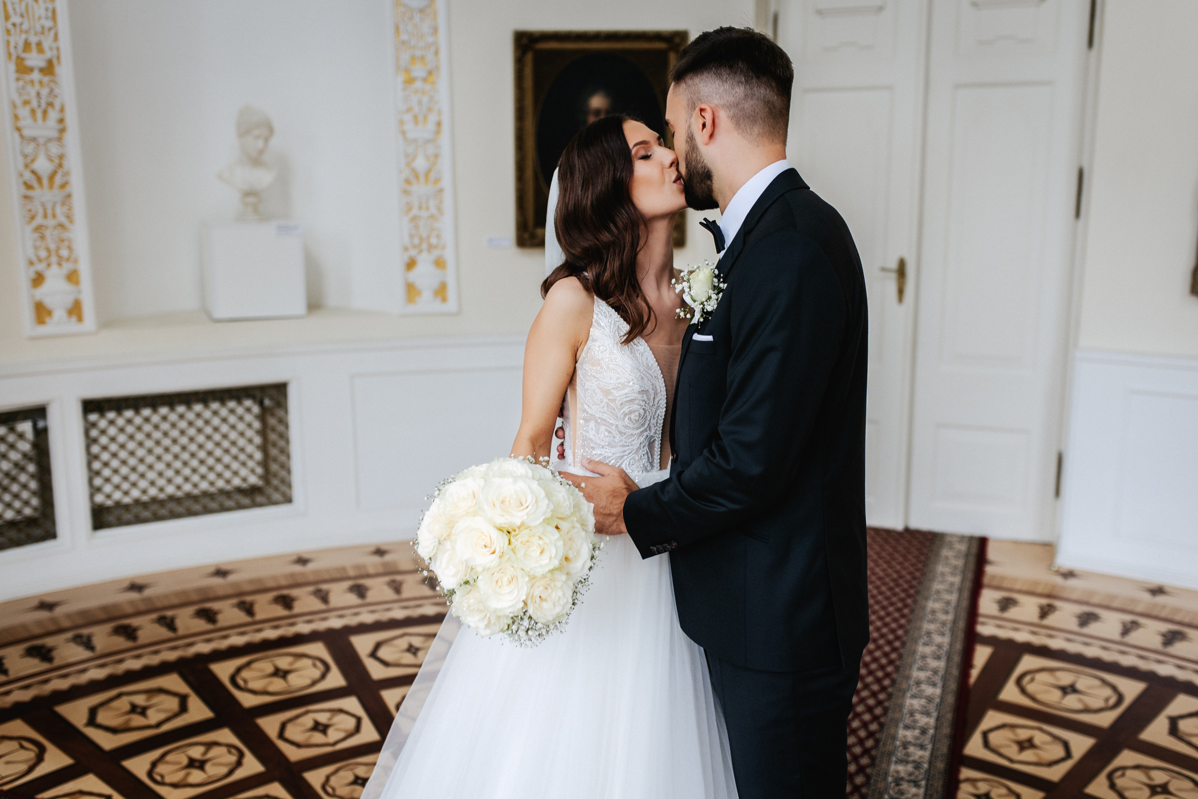 Vestuvinė fotosesija Paežerių dvare ir Kazlų Rūdos miškuose