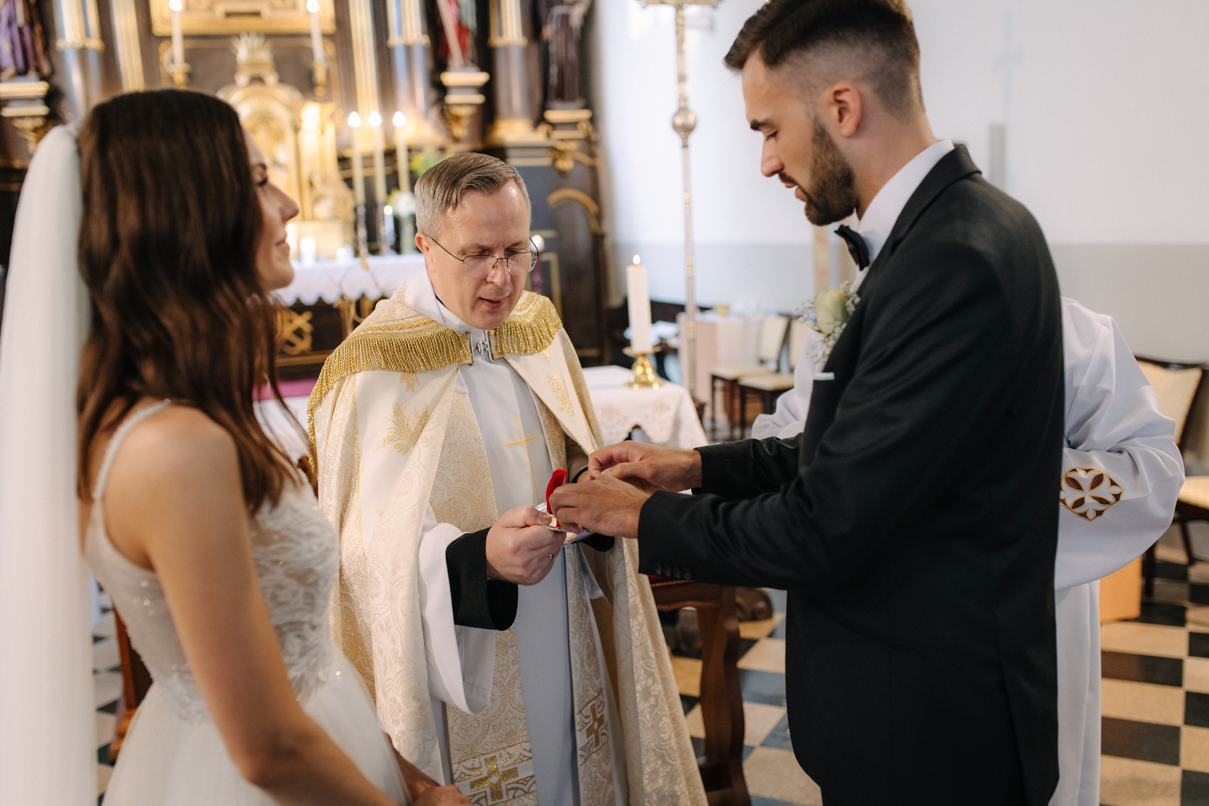 Vestuvinė fotosesija Paežerių dvare ir Kazlų Rūdos miškuose