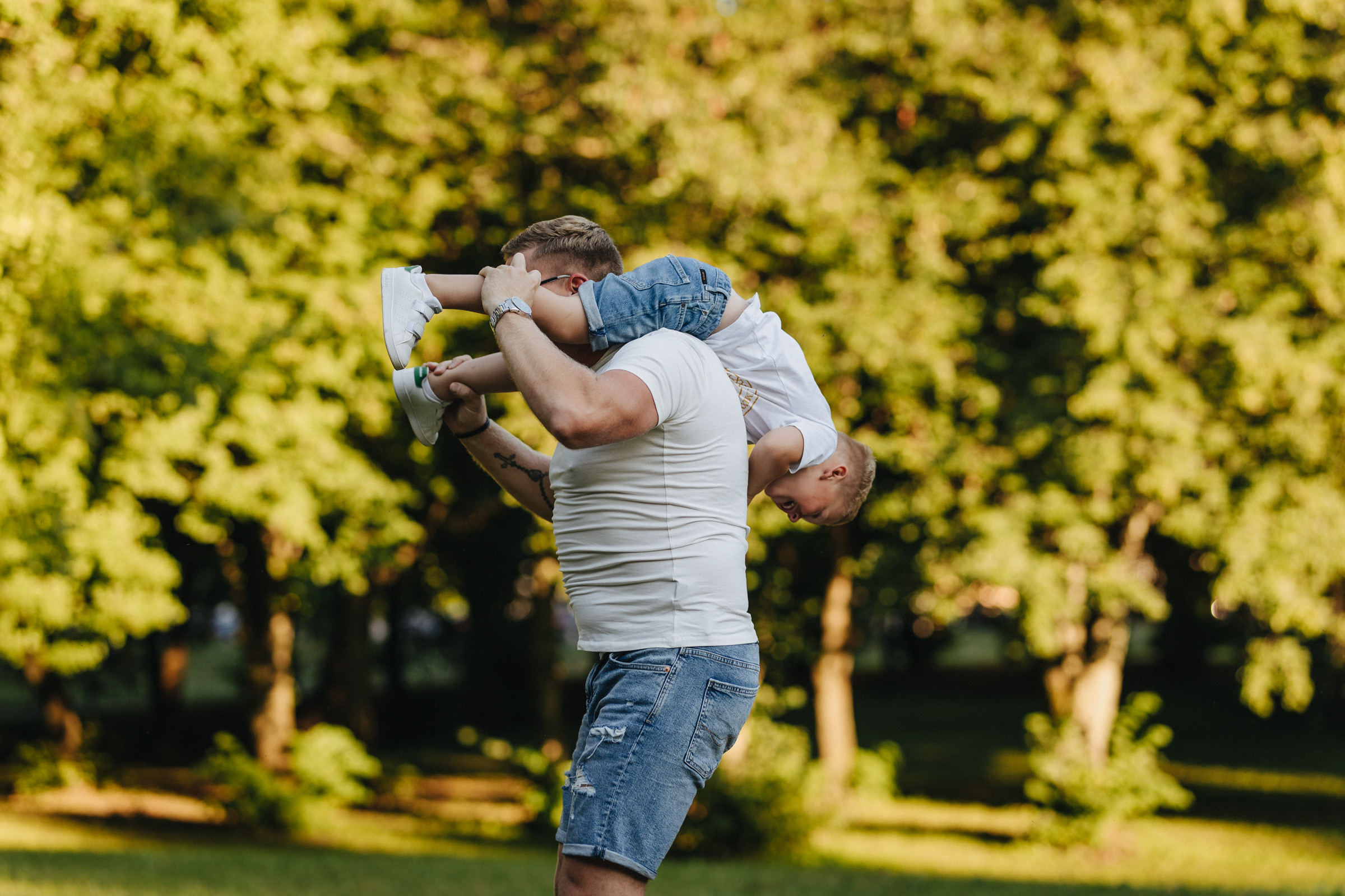 Fotografas Marijampolėje. Šeimos fotosesija Pašešupio parke