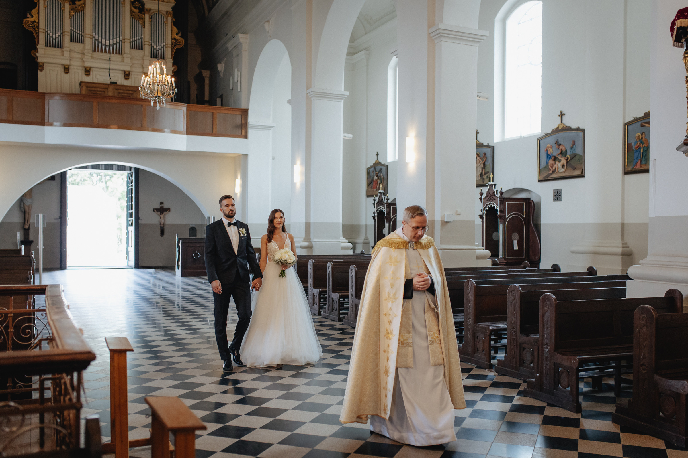 Vestuvinė fotosesija Paežerių dvare ir Kazlų Rūdos miškuose