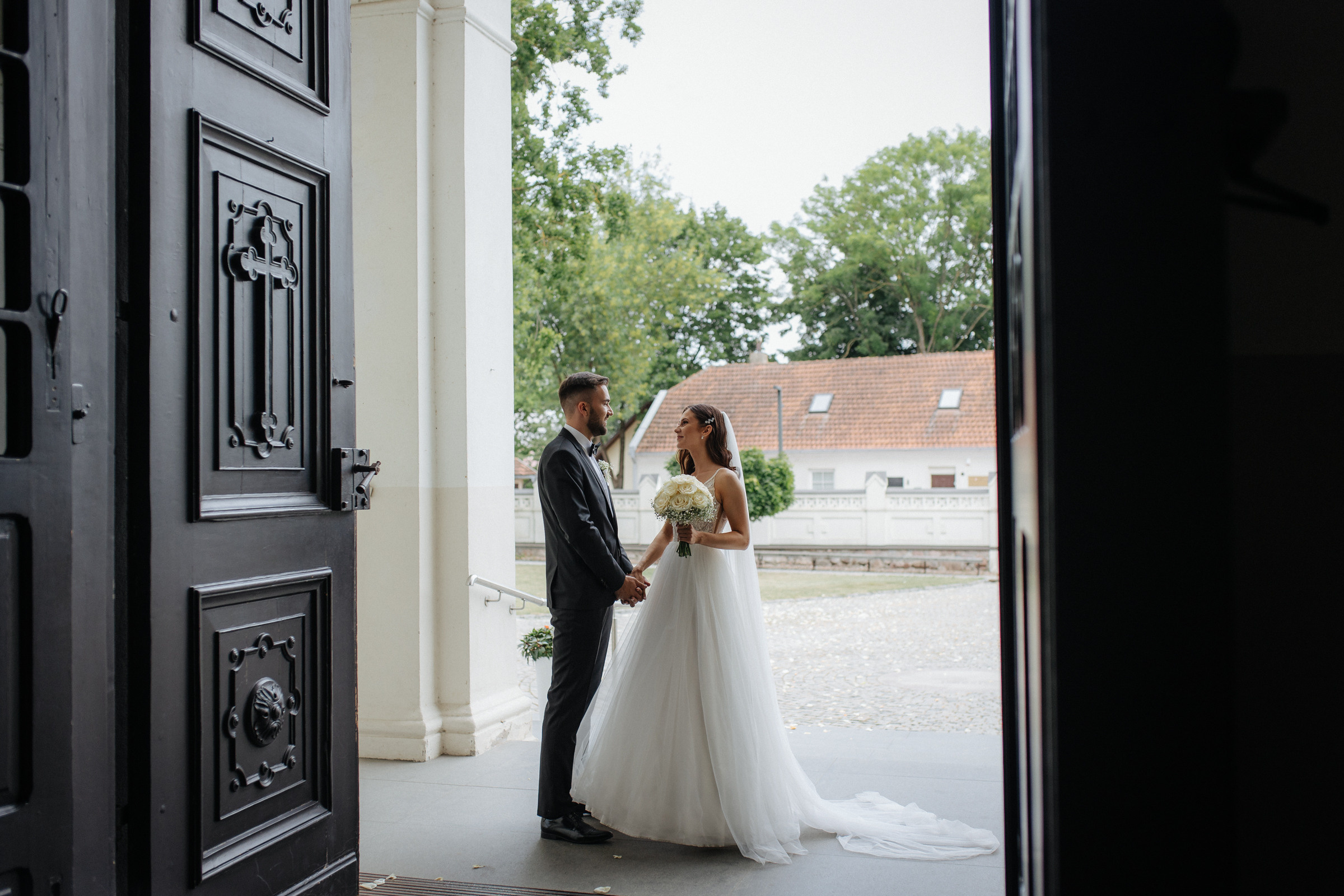 Vestuvinė fotosesija Paežerių dvare ir Kazlų Rūdos miškuose