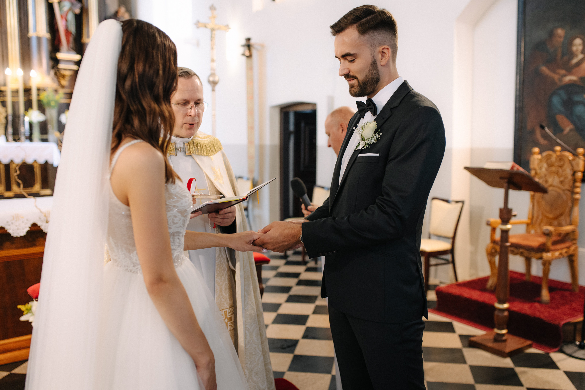 Vestuvinė fotosesija Paežerių dvare ir Kazlų Rūdos miškuose