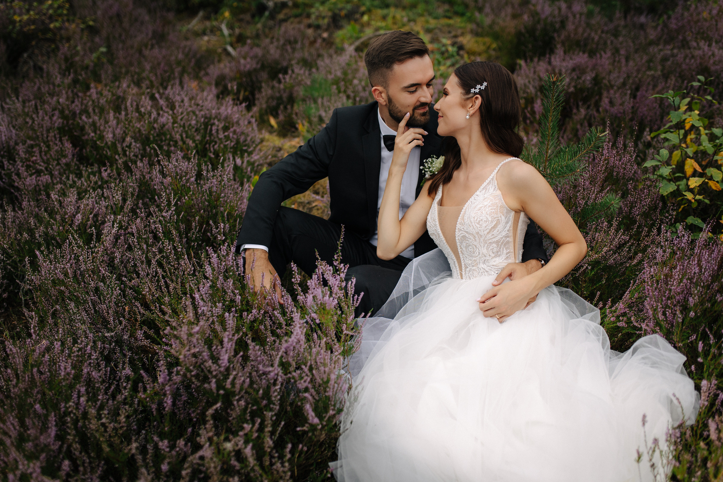 Vestuvinė fotosesija Paežerių dvare ir Kazlų Rūdos miškuose