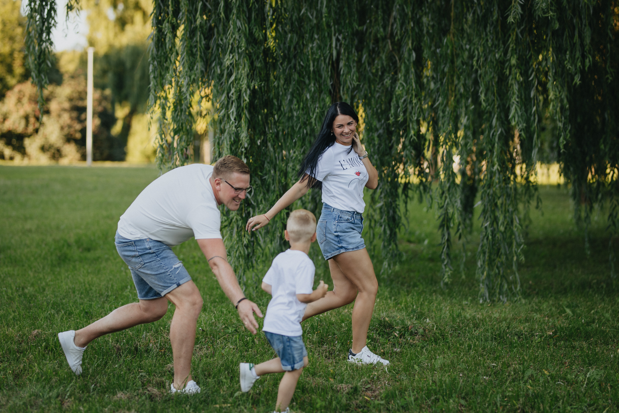 Fotografas Marijampolėje. Šeimos fotosesija Pašešupio parke