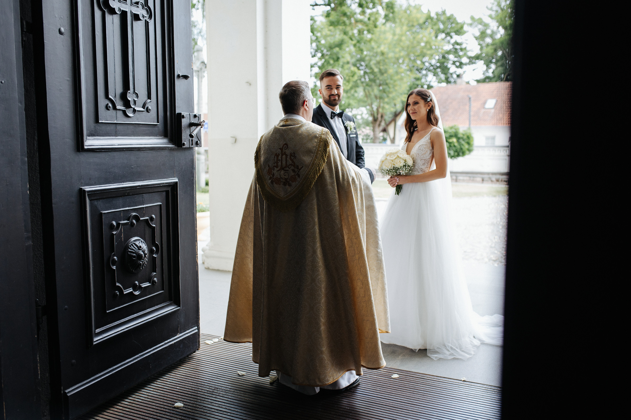 Vestuvinė fotosesija Paežerių dvare ir Kazlų Rūdos miškuose