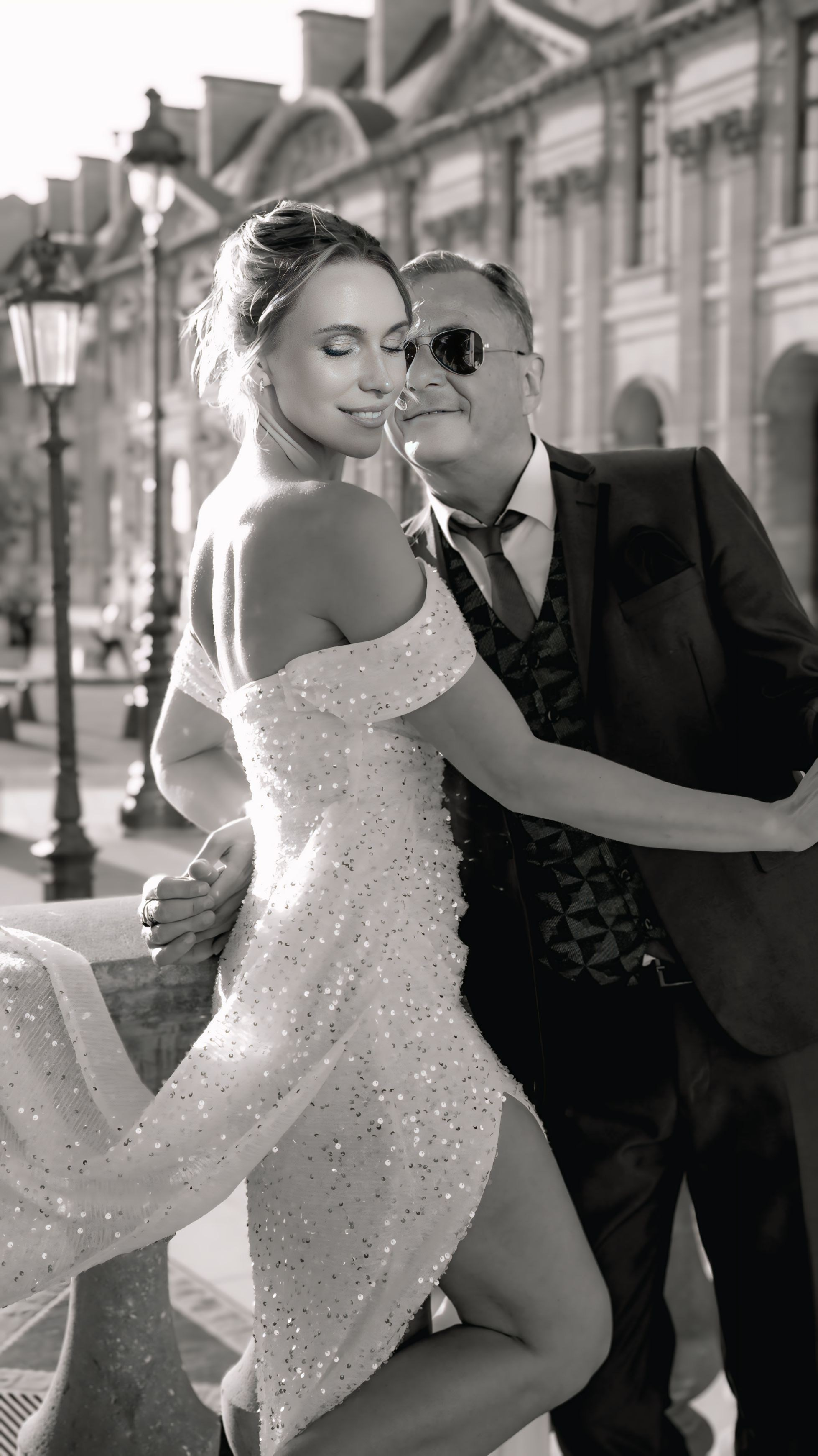 Wedding and proposal photoshoot in Paris. Alina Tagzieva- a photograper in Paris