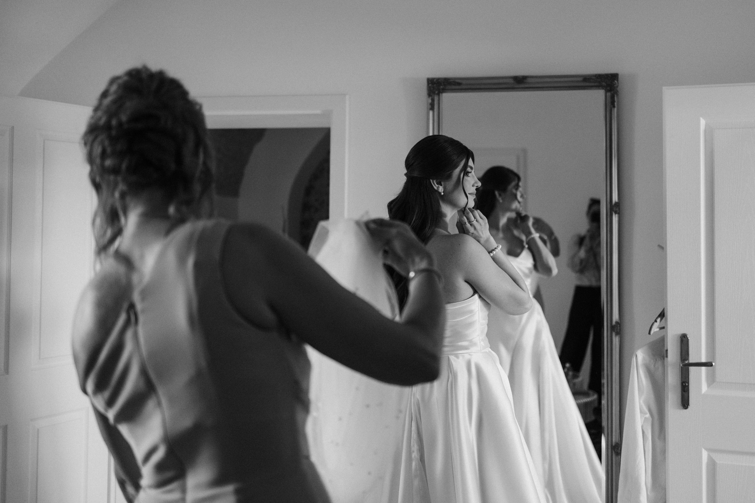 Wedding moments at Na Kmine