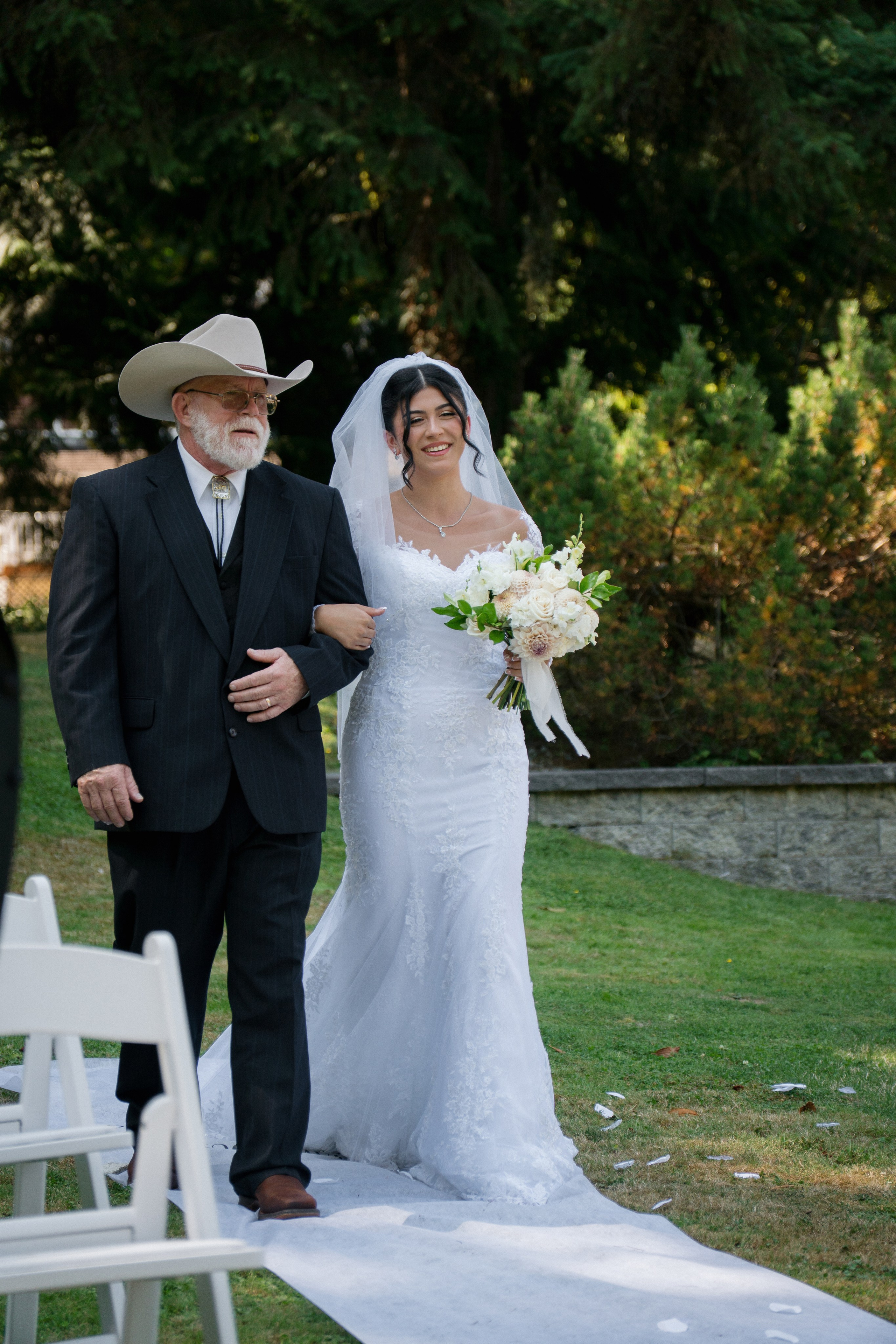 Arianna and Cristopher | Intimate Wedding. Photographer in Washington Sophia D