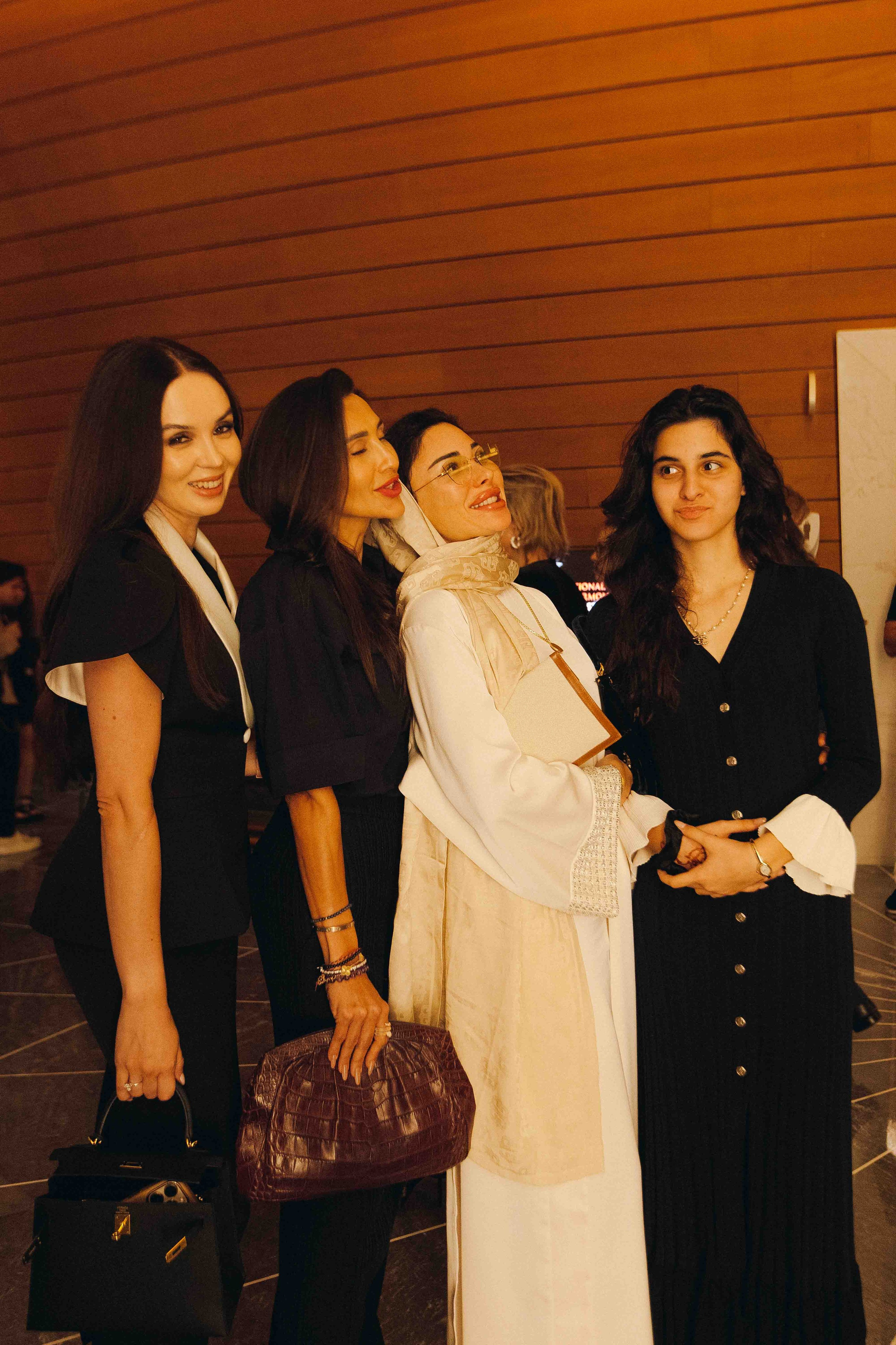 DUBAI OPERA. Wedding&Event photographer Ismail Rzayev in Baku