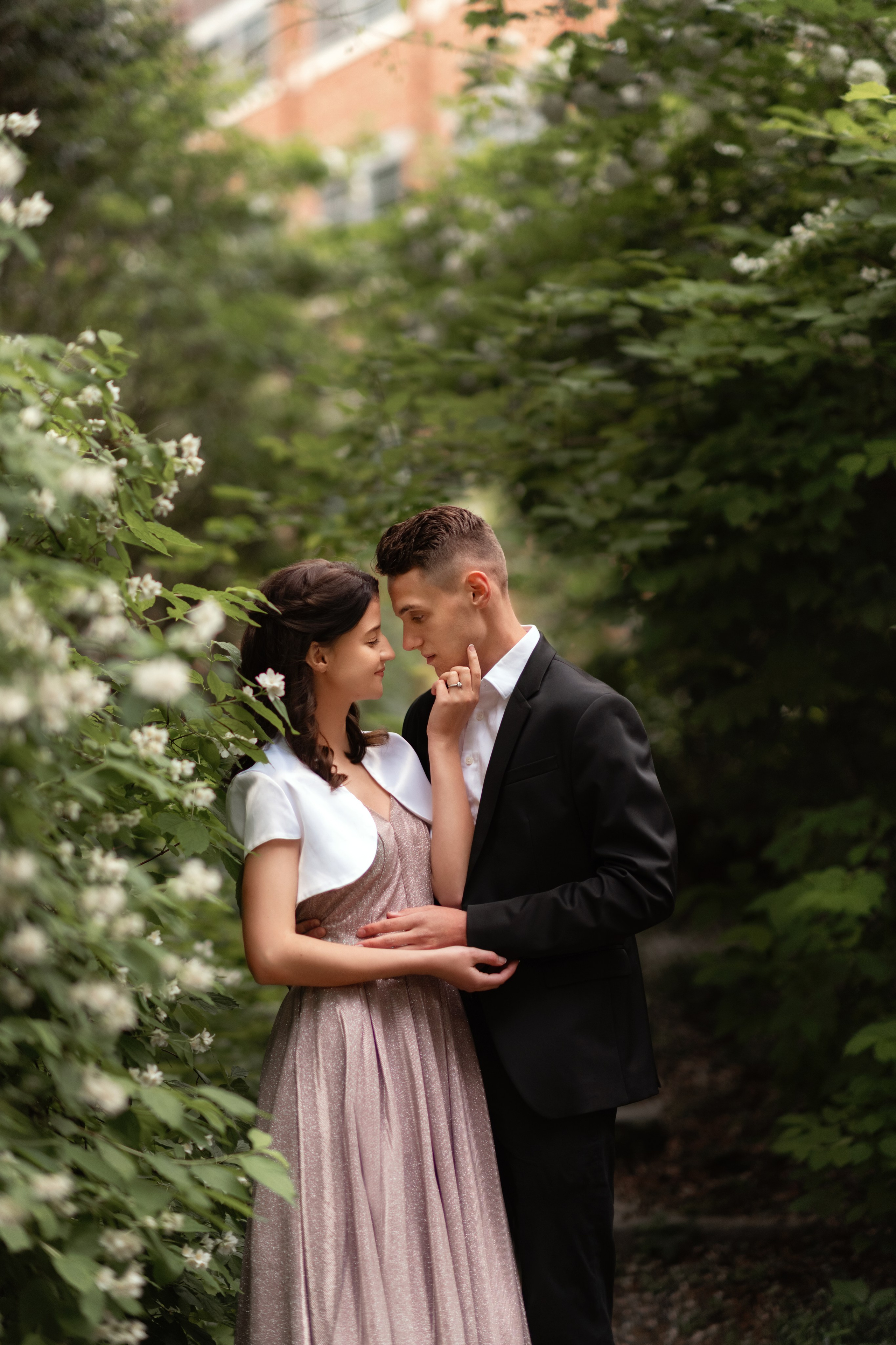 Anton and Ruth. Wedding & family photography in Seattle area. Helen Michelle photographer
