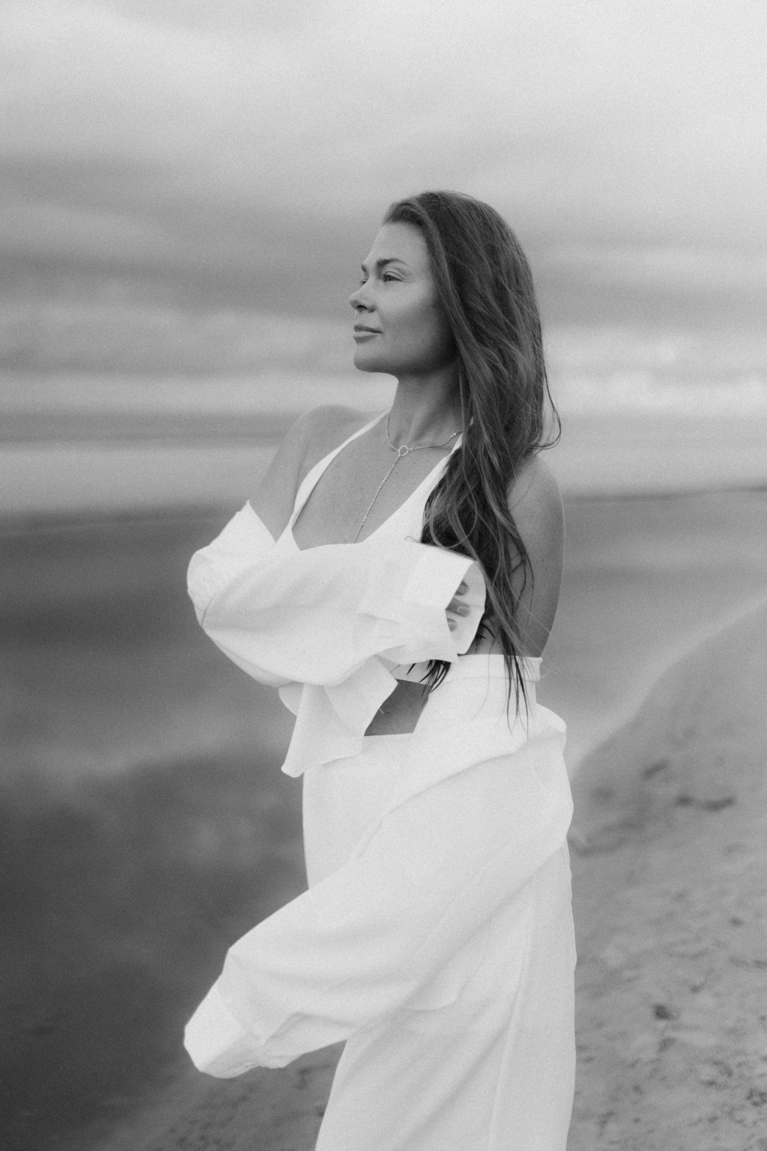 Marta. Wedding and Portrait Photographer Evie Moon