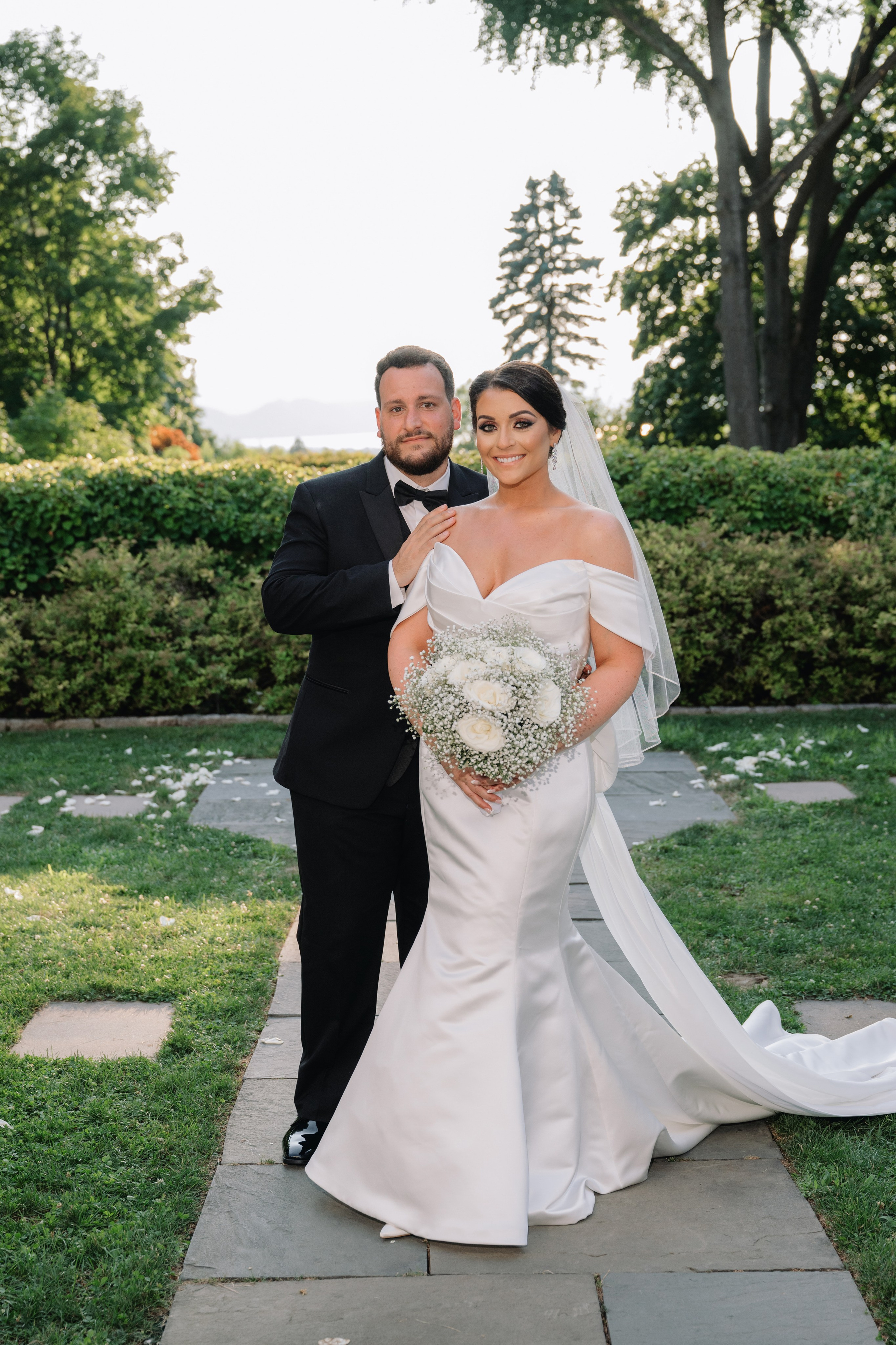 Summer Wedding at The Briarcliff Manor | Taylor & Richie | New York Wedding Photography