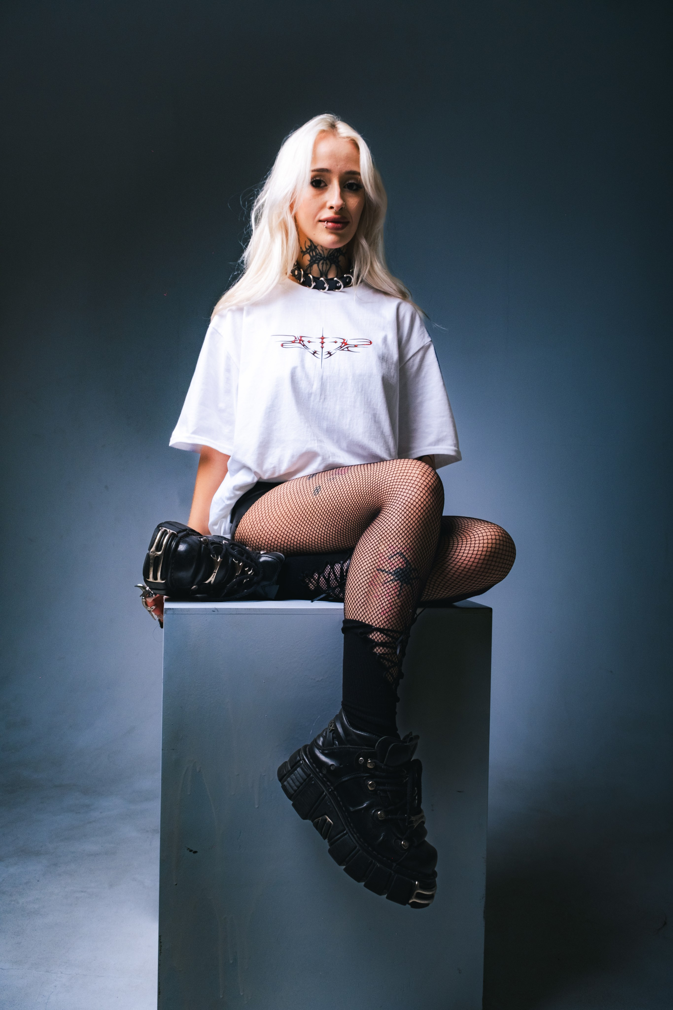 BAND_CLOTHER. Photography of Fujicolor.104