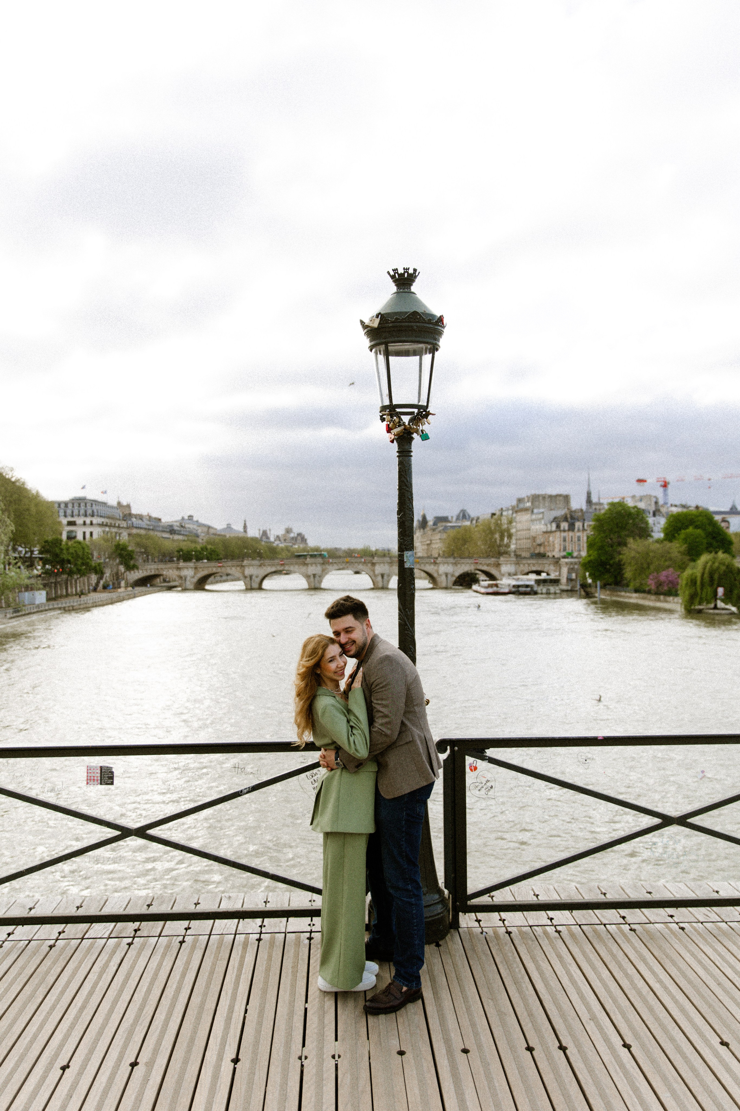Couple Photo Walk in Paris — Romantic Lifestyle Photography. Paris Wedding Photographer