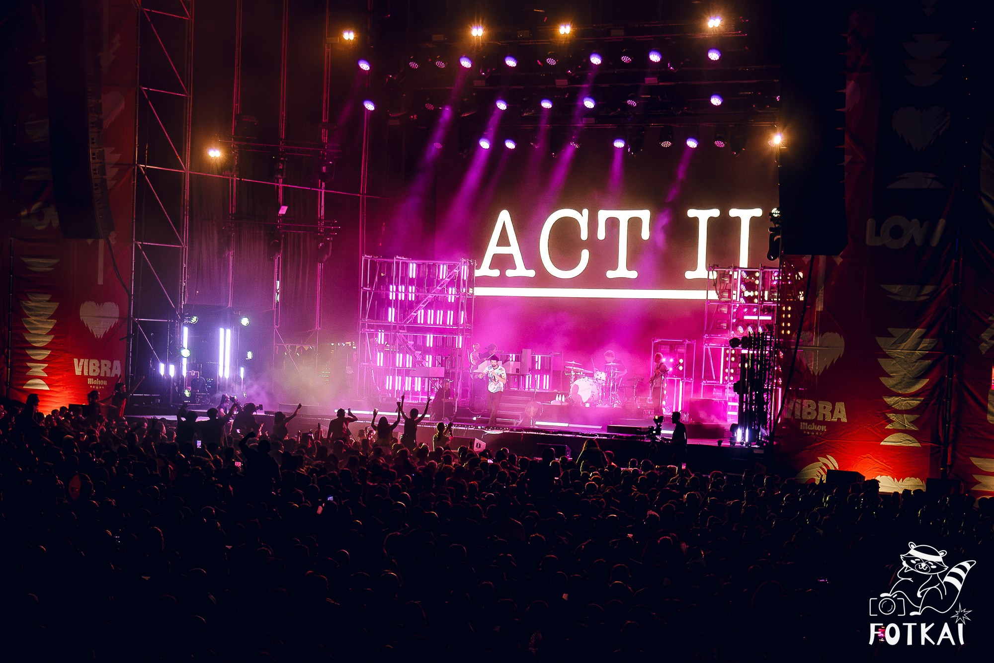Low Festival 2026 — Full Concert Photo Report from the Opening Night in Torrevieja | FOTKAI