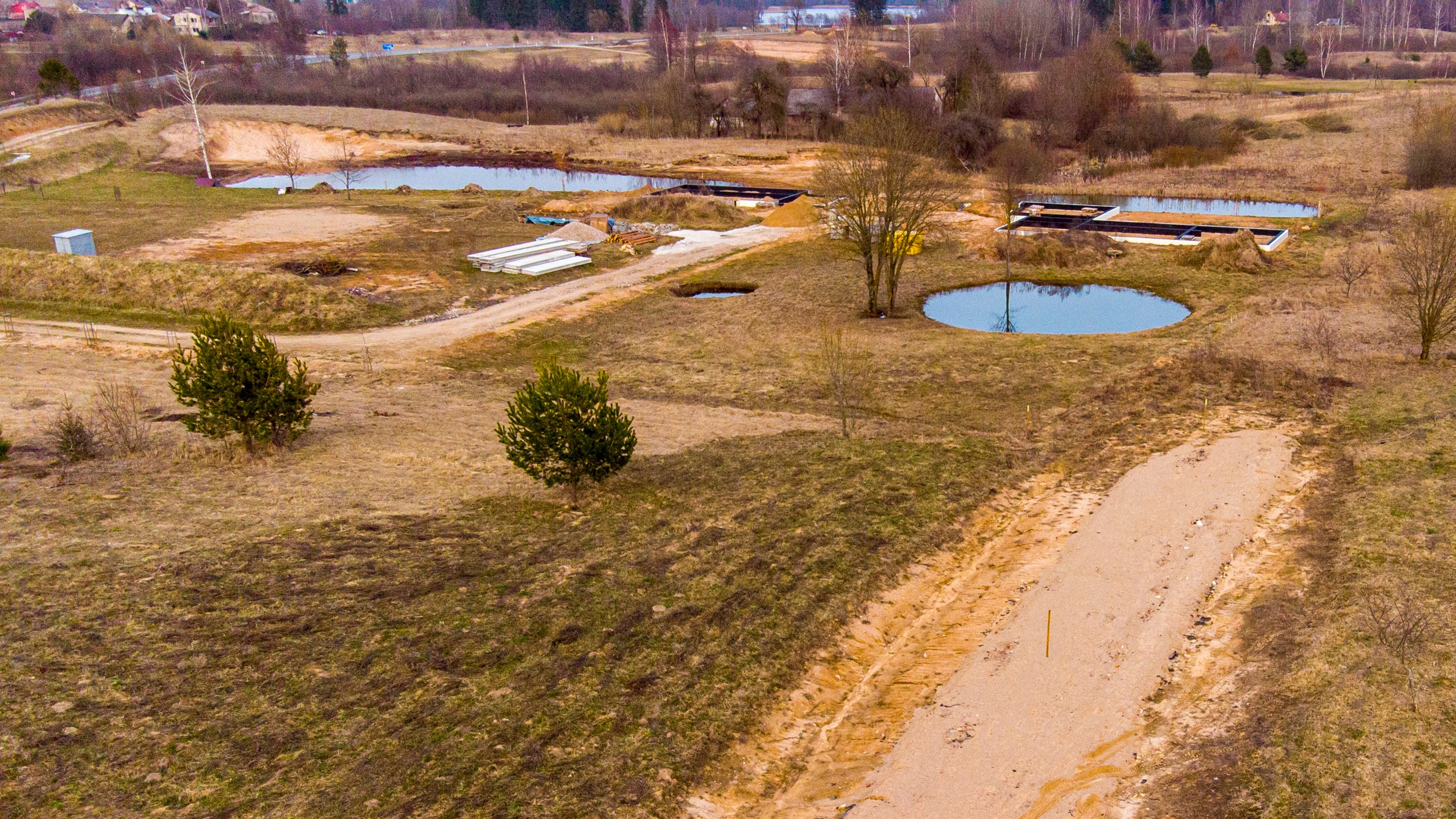 Riešės sen., Pikeliškių k., Antano Giedraičio g. 175 ir 175D. Elina Sapiega fotografė Vilniuje