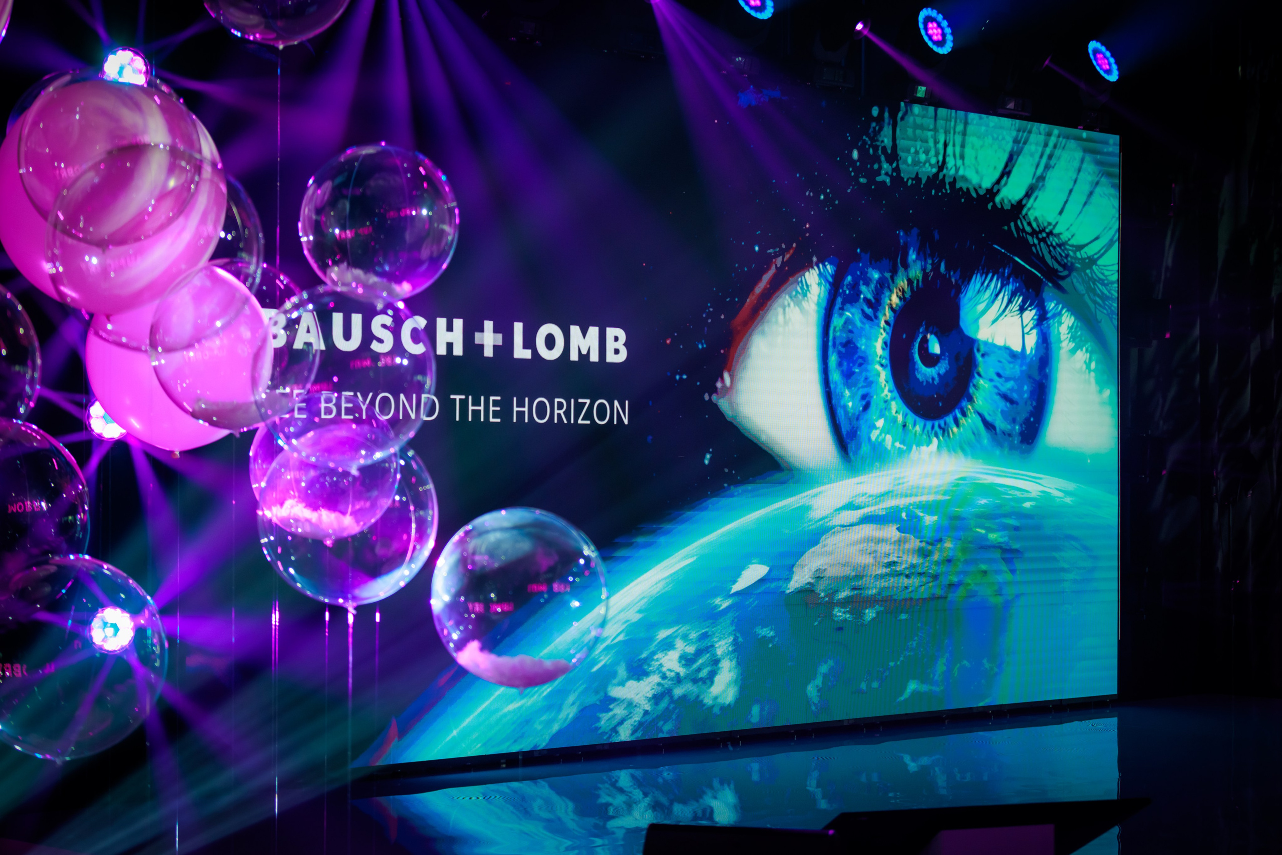 WYDARZENIA BIZNESOWE. Fotograf w Warszawie-Konstantin Golubev