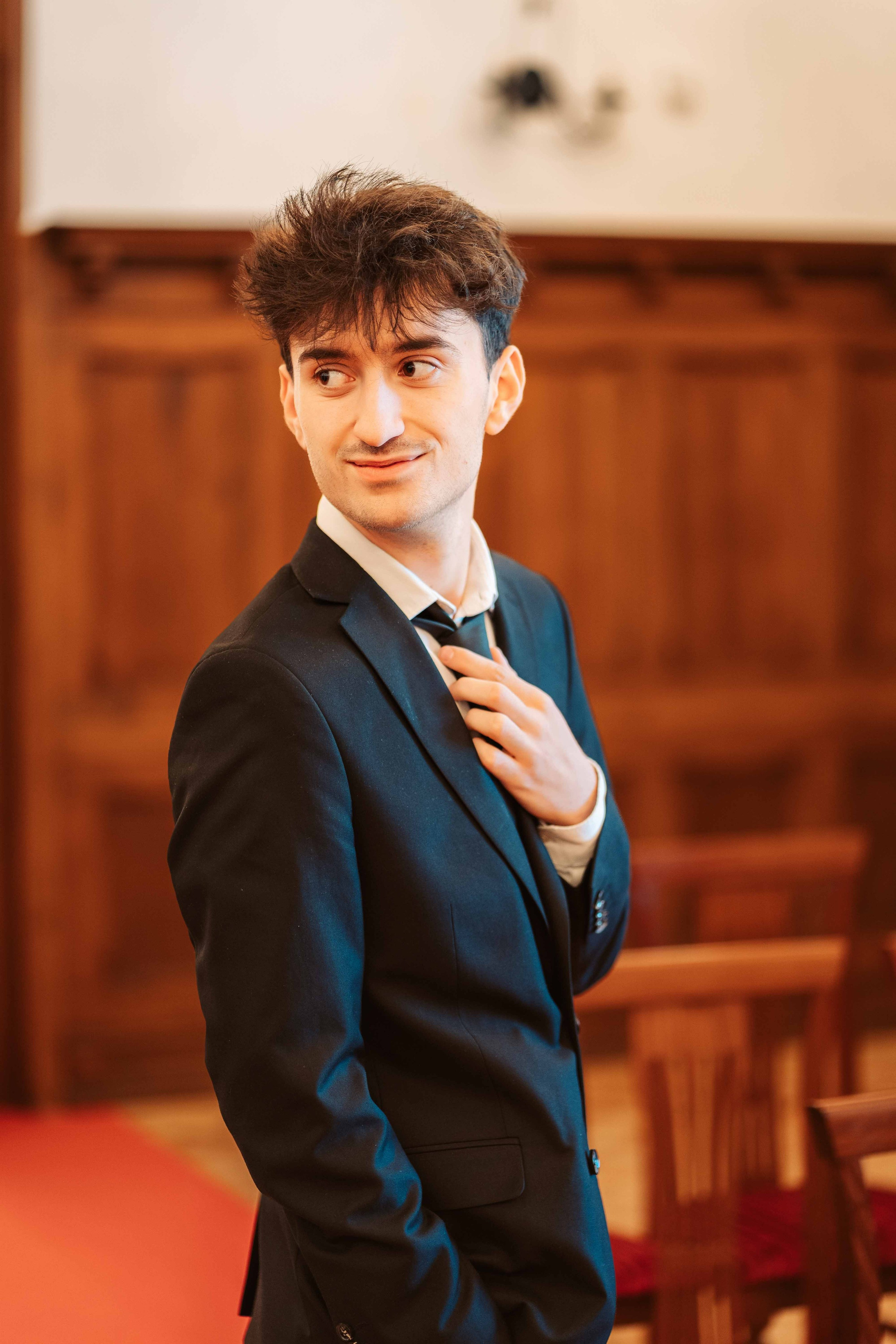 12F — Pedagogic. Contrast Studio